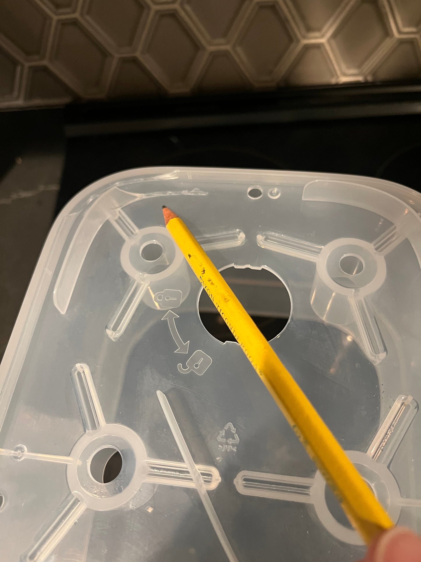 PPU 45241 - Momcozy Bottle Sterilizer and dryer