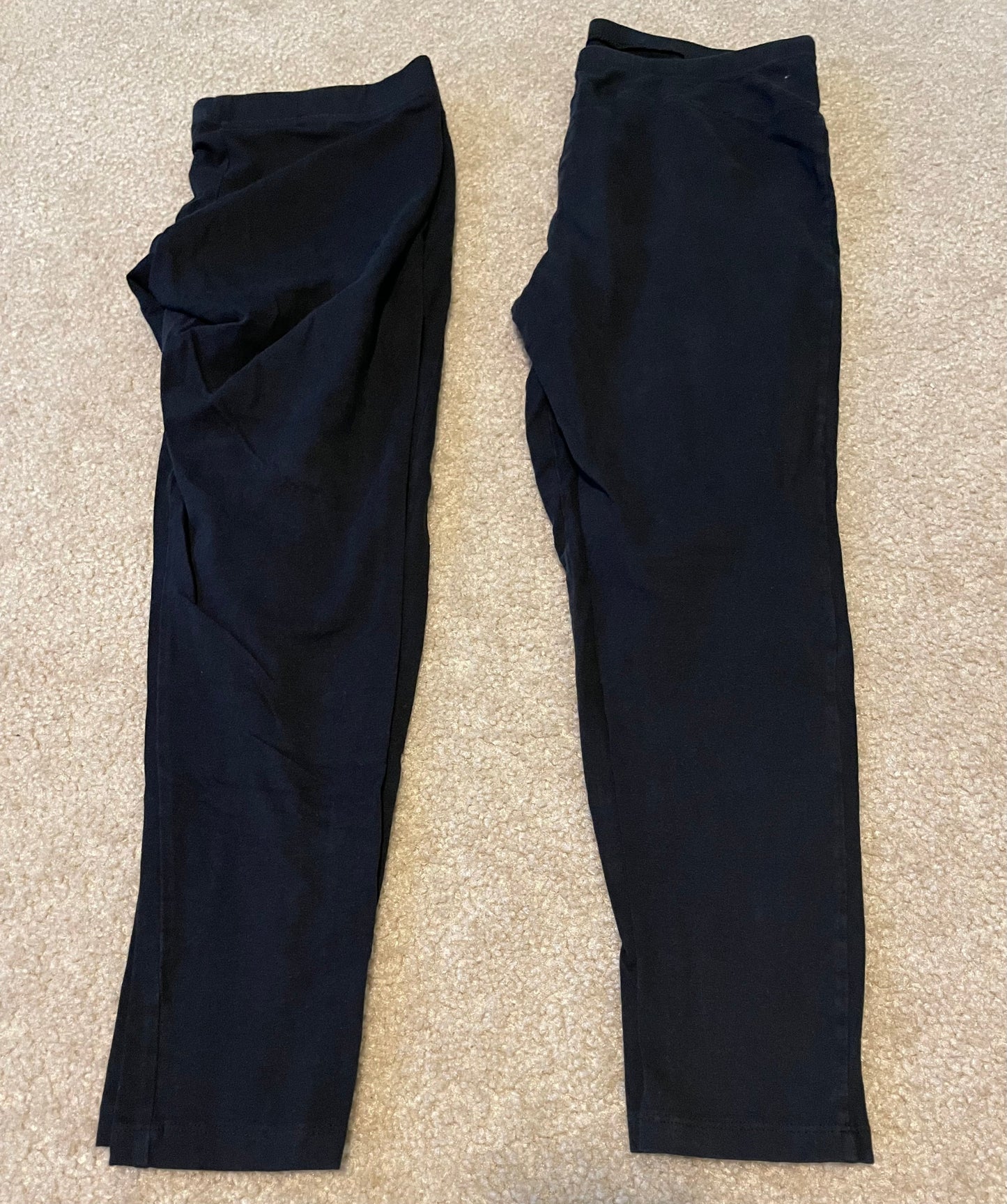 Seller 129- Maternity size medium calf length leggings