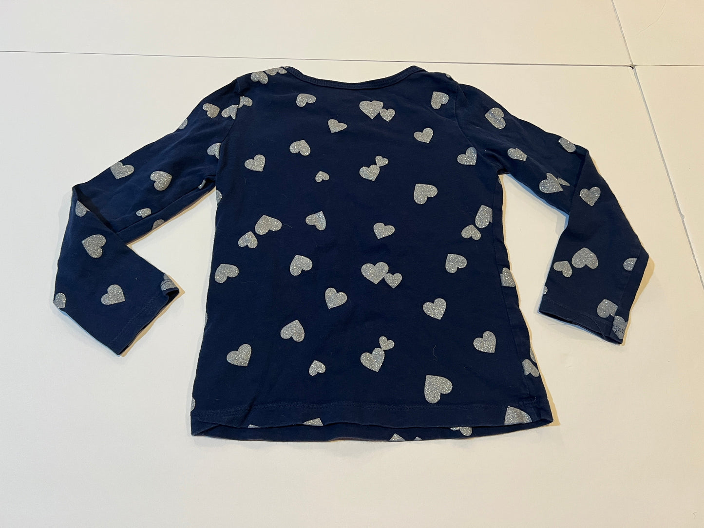 #180 Girls 4 Set of 2 Carters/Oshkosh Heart Long sleeve