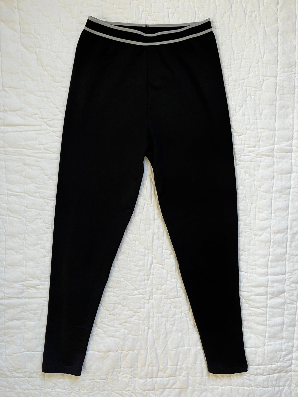 Seller #165 Girls Thermajane Junior Black Baselayer Shirt and Pants Size M (7-8)