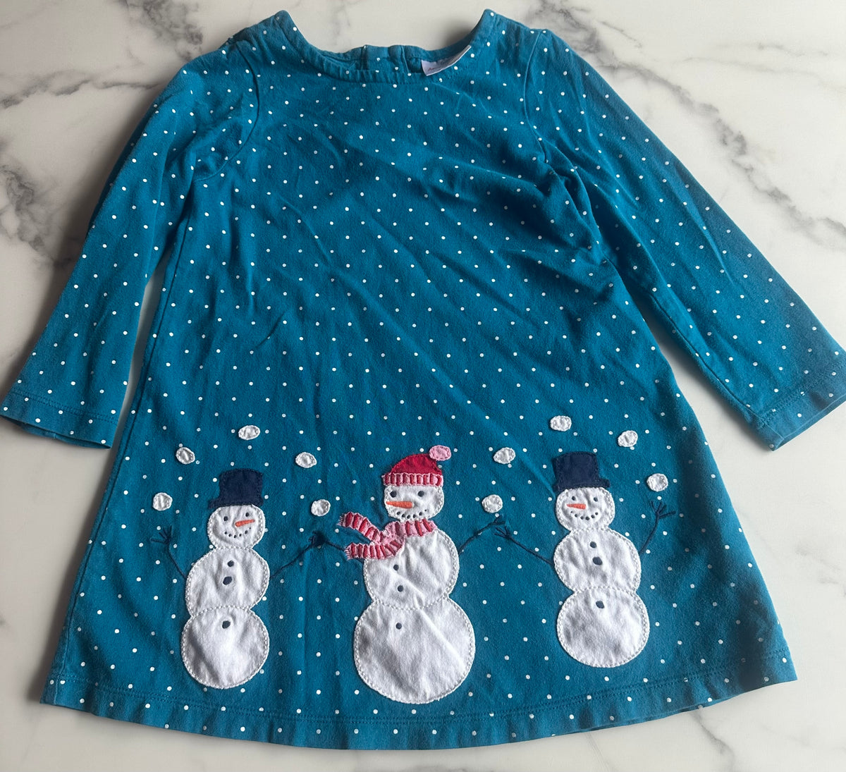 Seller #58 Girls Hanna Andersson snowman dress size 4 (100)