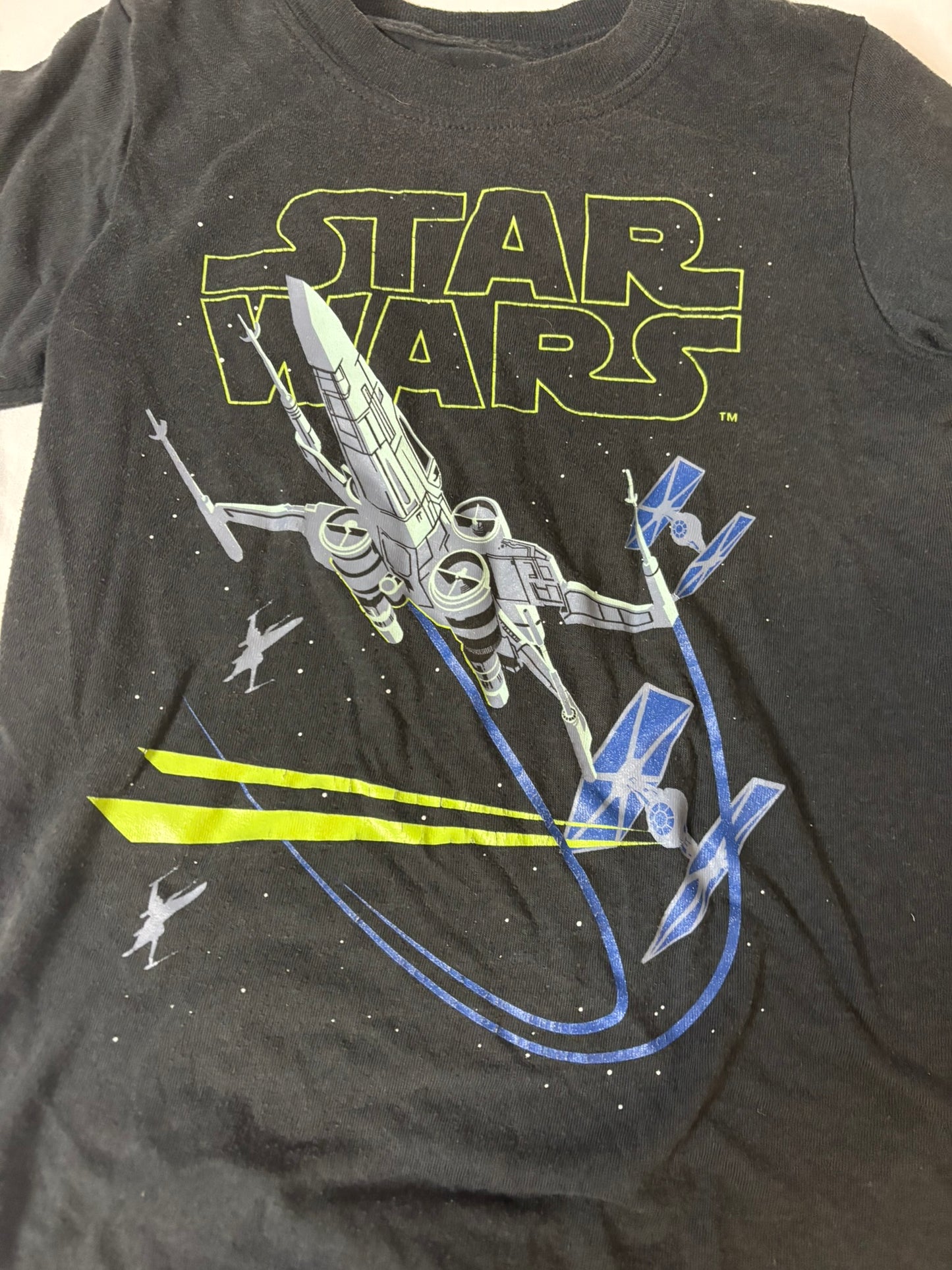 #90: Star Wars Graphic T-Shirt (5T)