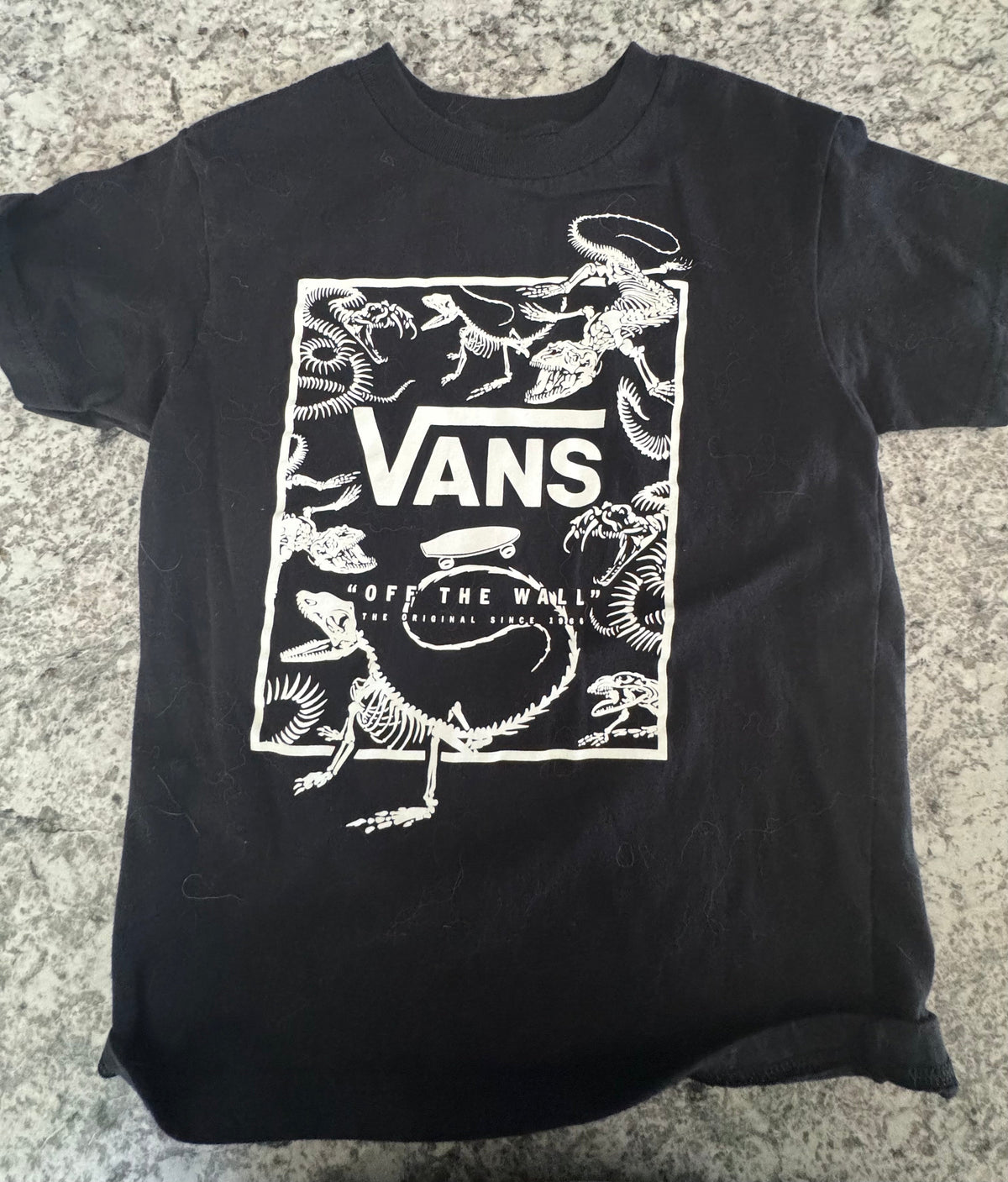 #107 Vans Tee 4T
