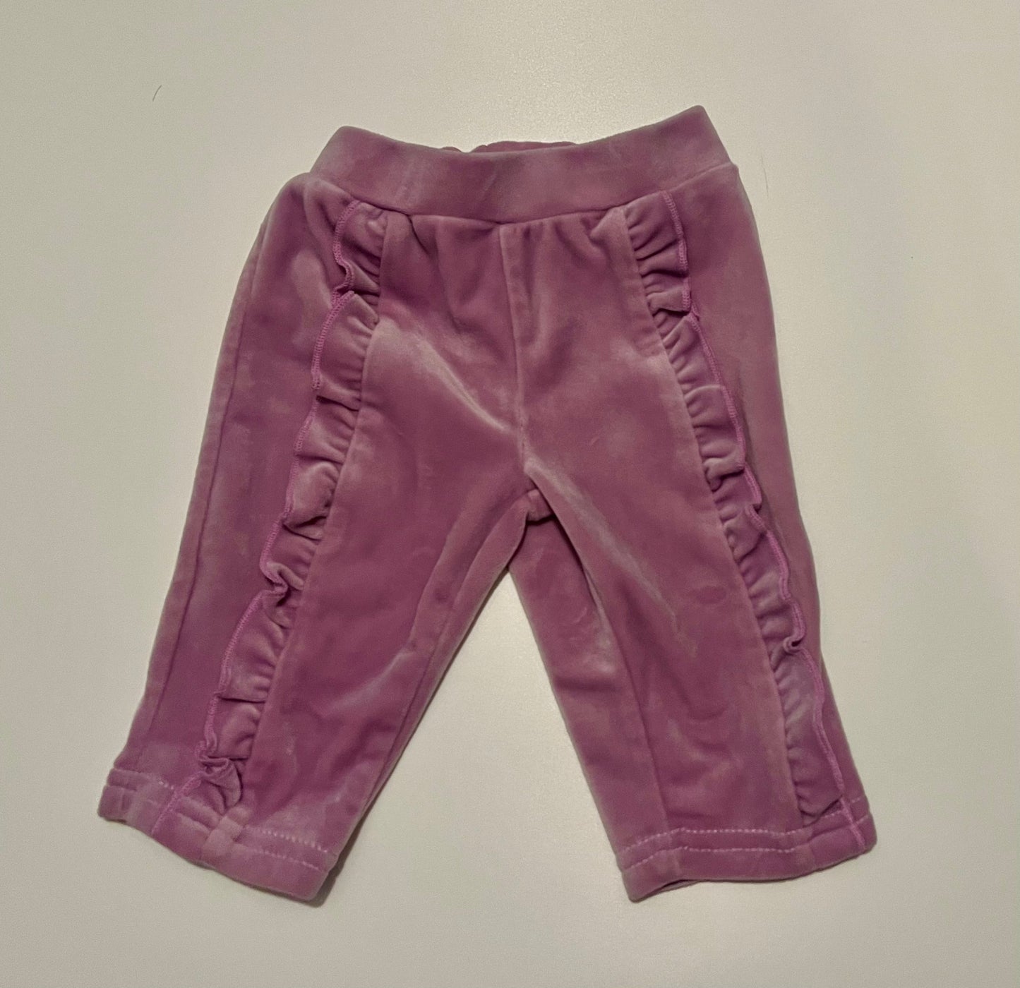 #32 Girls 0-3 purple velour jogging suit *reduced*