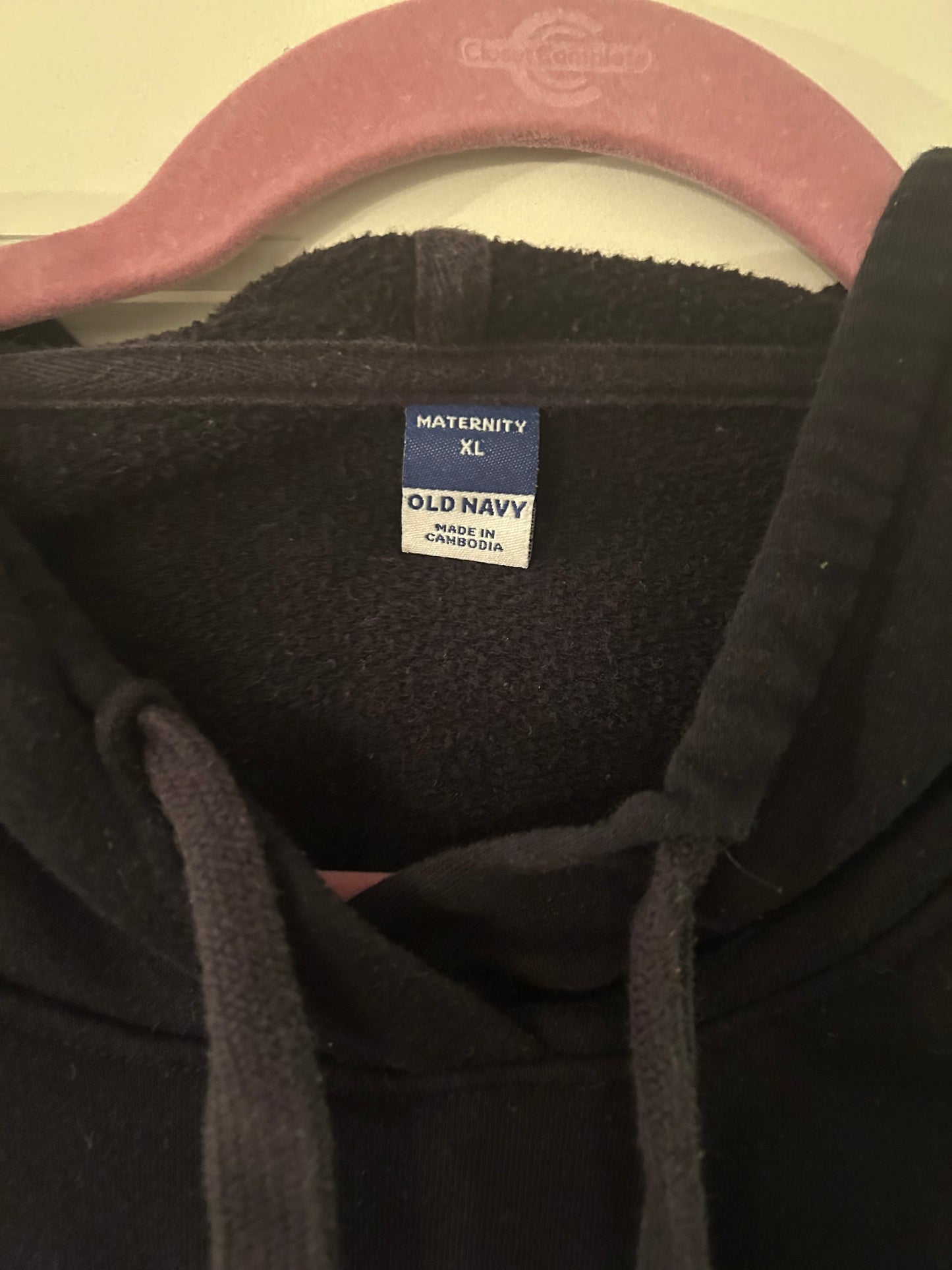 Seller 128 - REDUCED Old Navy XL Maternity/ Nursing Sweatshirt