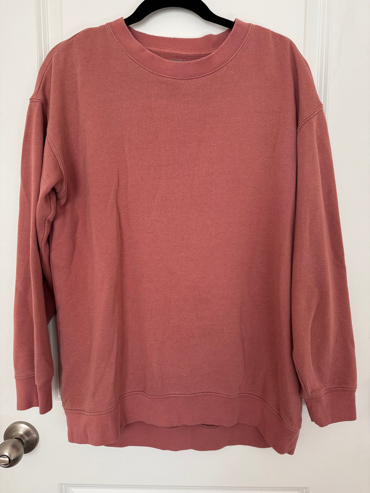 #107 Aerie Sweatshirt size M