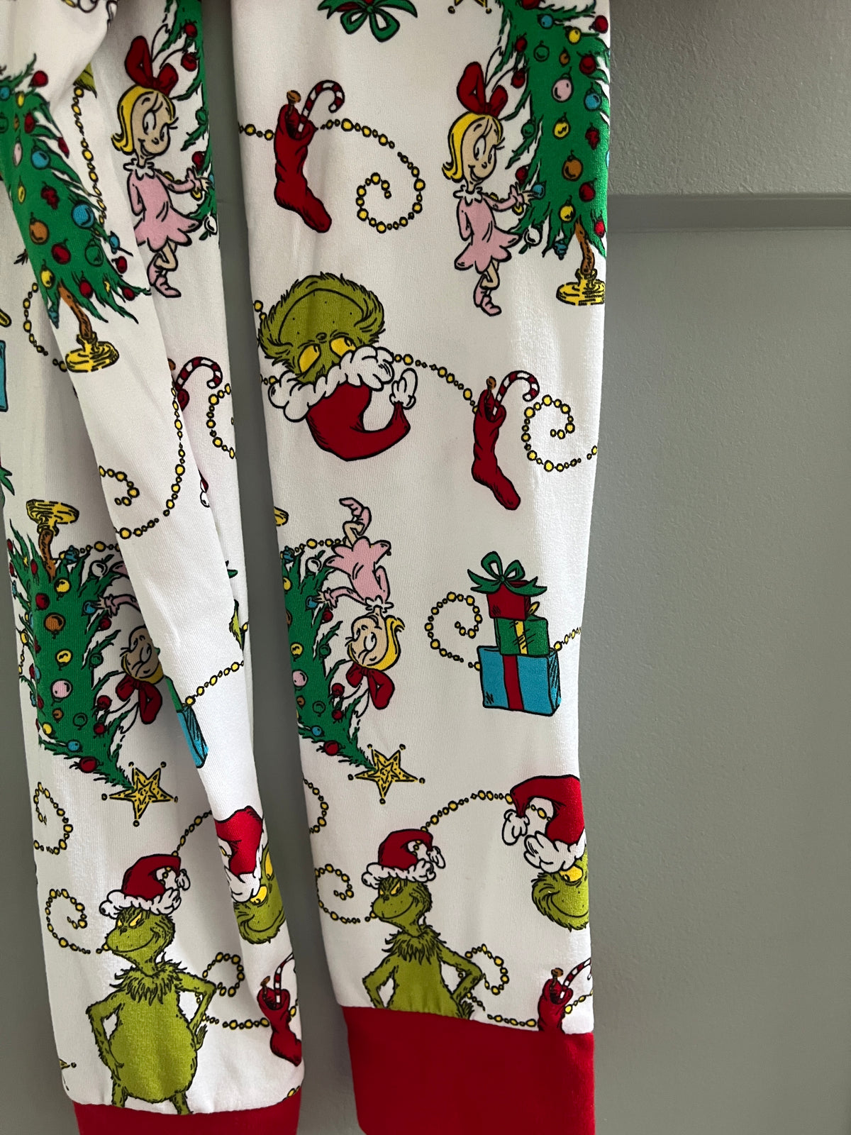 135 Unisex Youth size 12 Grinch Mode Jammies, BNWT