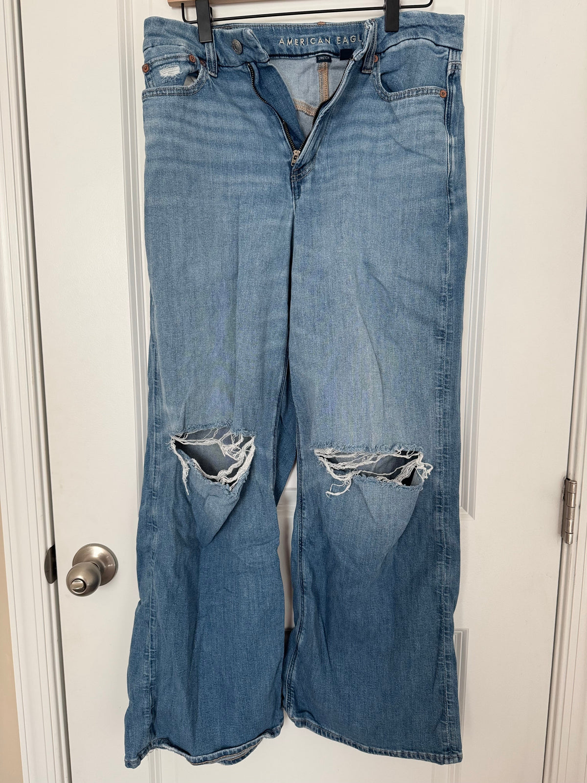 #107 American Eagle Wide Leg Jean size 8