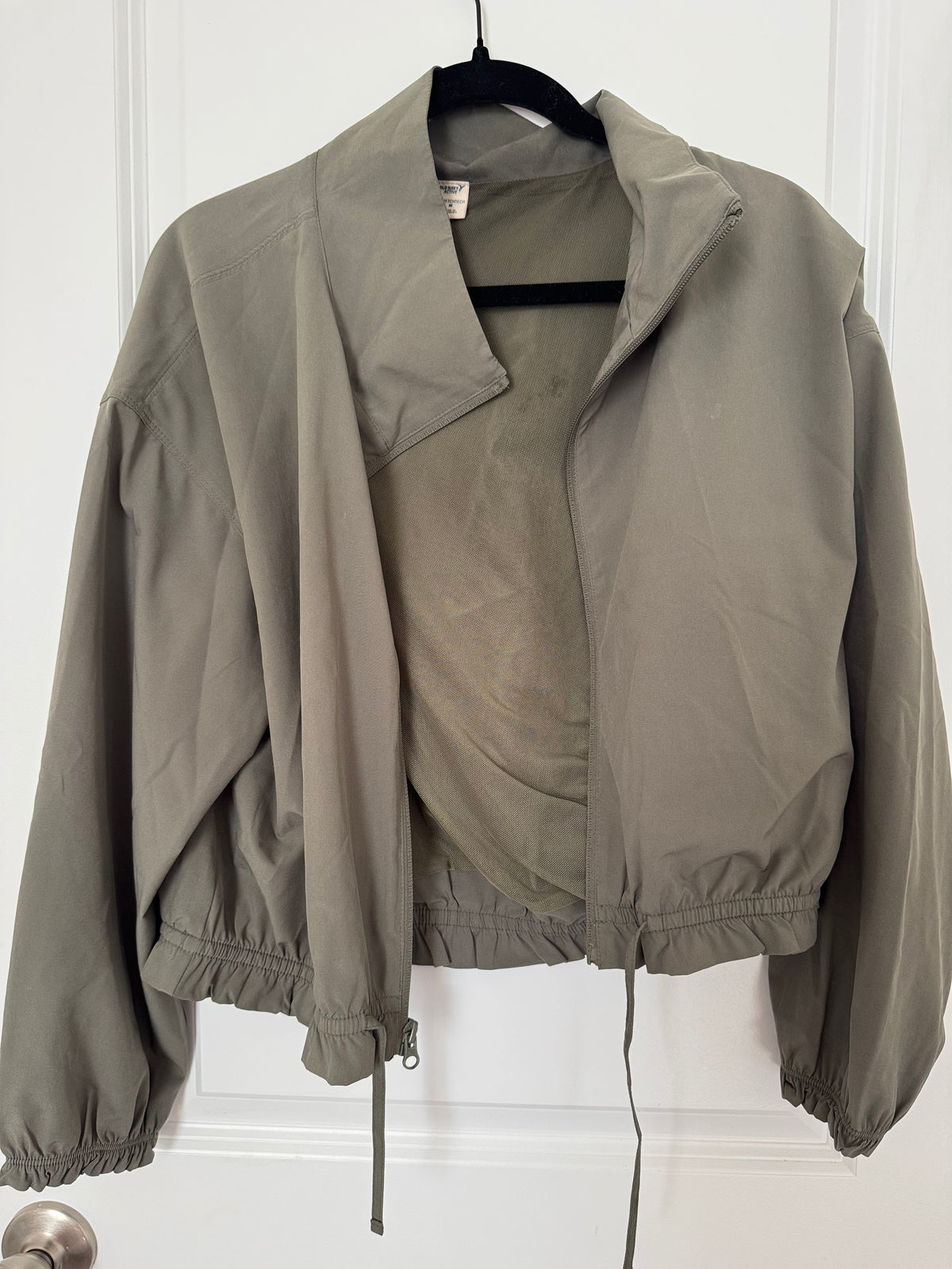 #107 Old Navy Cropped Jacket size M