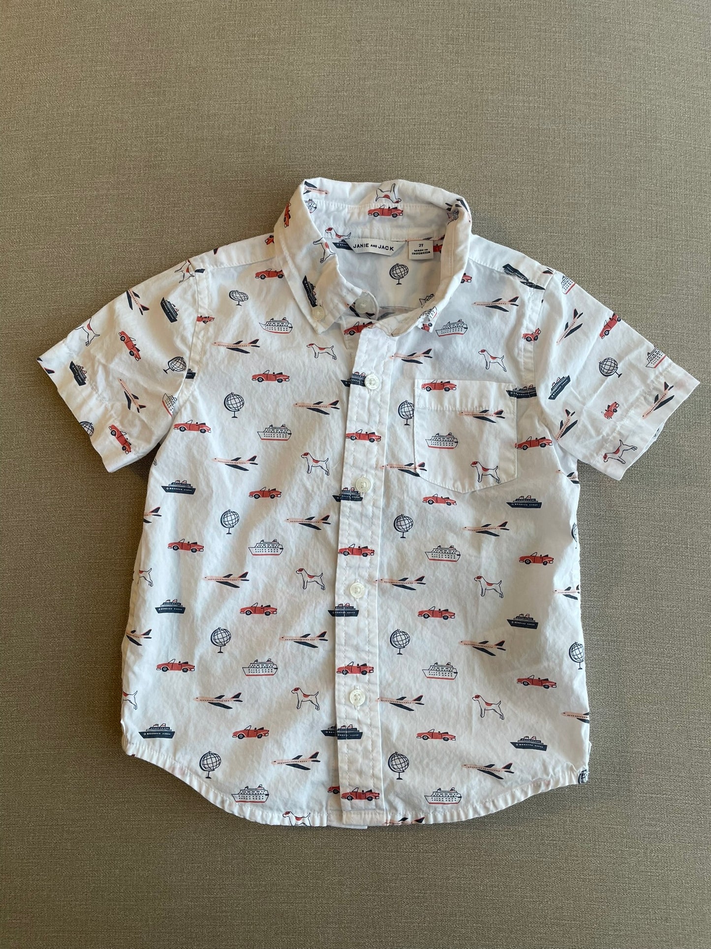 Seller #12 | Boys | Janie and Jack | White Short Sleeve Button Down with Transportation Print | Size 2T