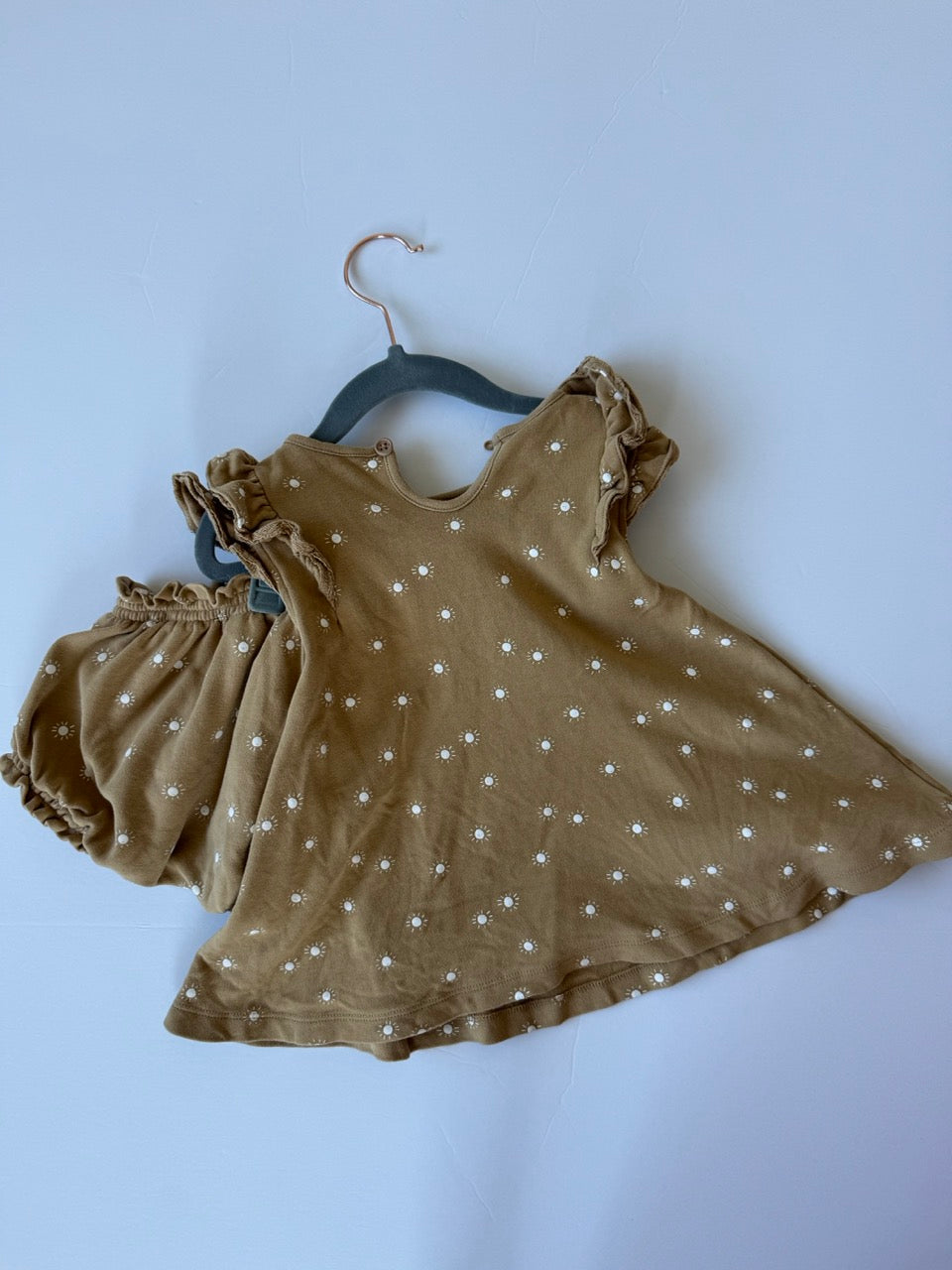 #190 REDUCED Quincy Mae: 18-24m sunshine dress