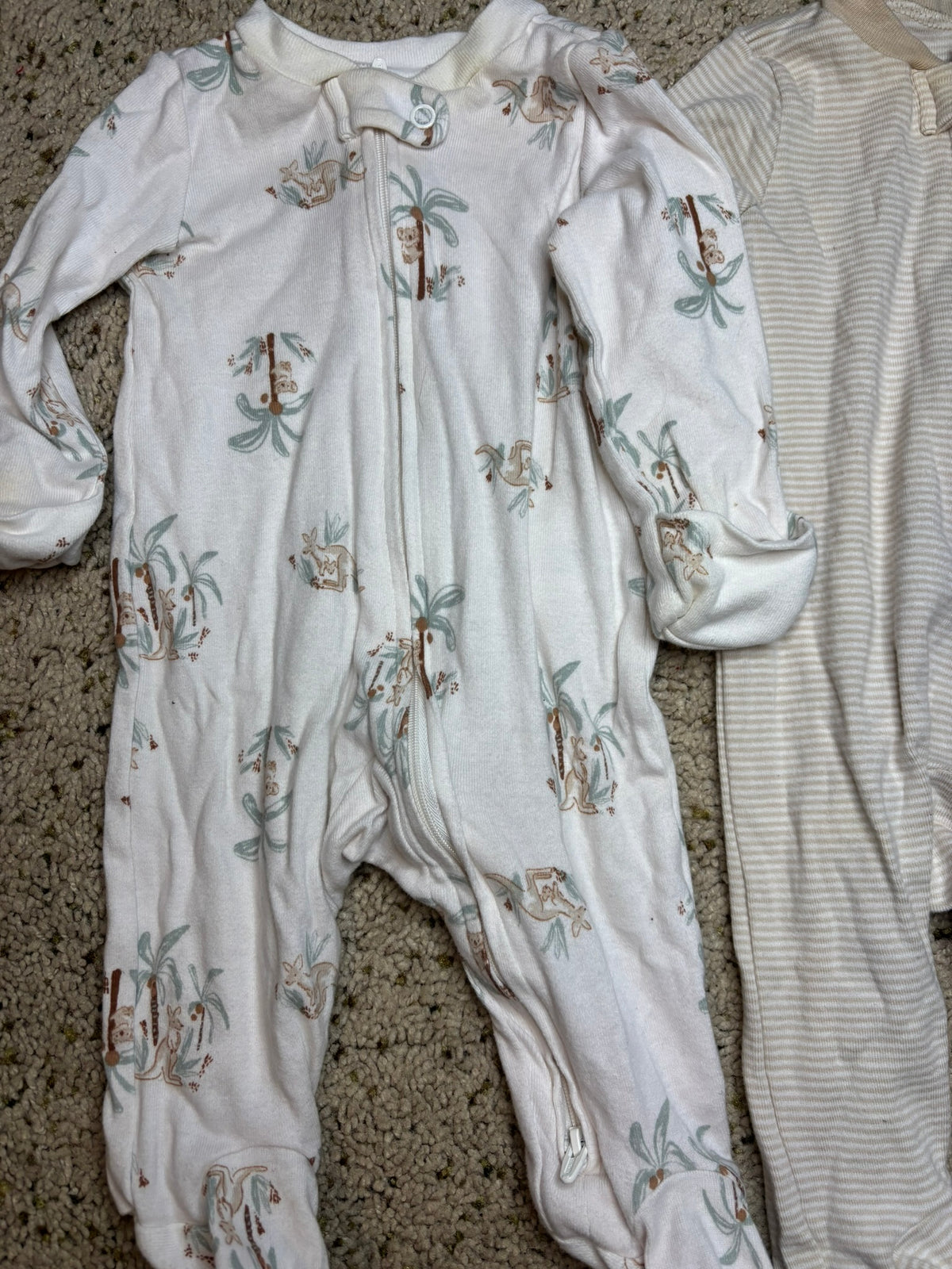 #90: Carter’s Baby Sleepers (3 Pack) – Size 3 Months