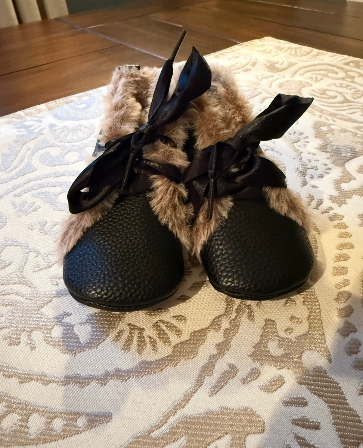 #51 REDUCED 6-12M Faux Leather and Fur Booties Shoes