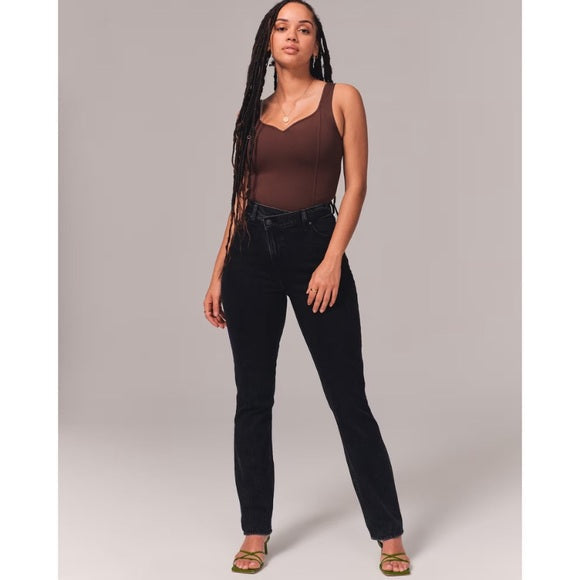 #118 | Size 16s | Abercrombie and Fitch Women's The 90's Slim Straight Ultra High Rise Black Jeans