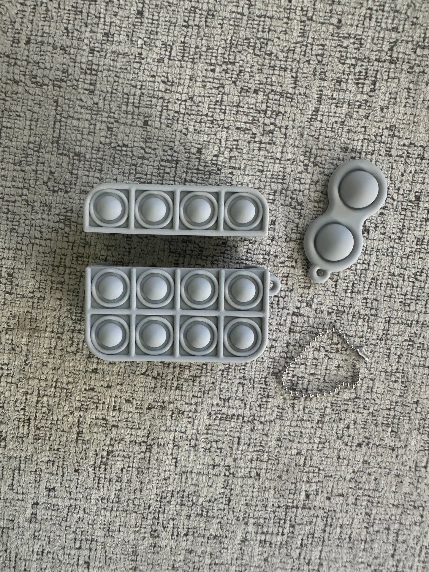 #77 New in Bag Poppit AirPod Pro Case