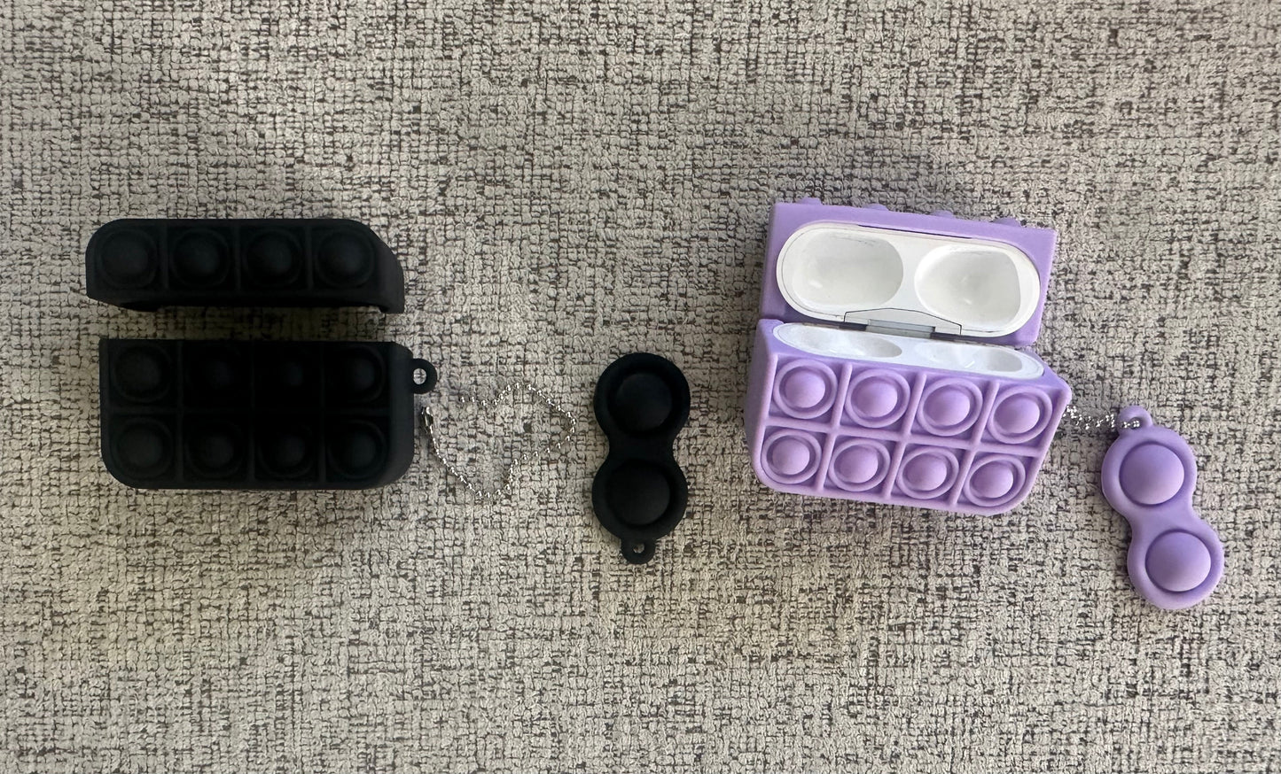 #77 New in Bag Poppit AirPod Pro Case