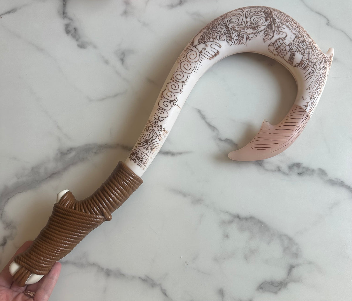 Seller #58 Maui hook, lights up, from Disney on Ice