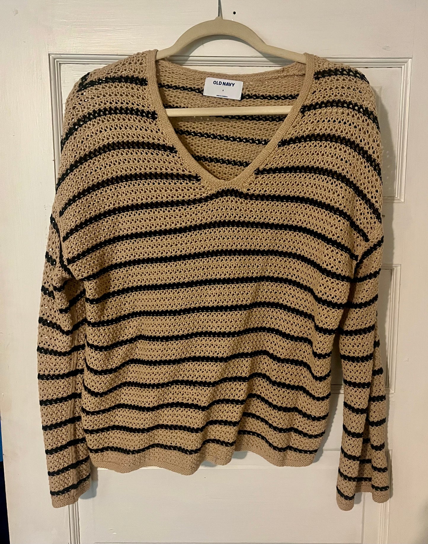 #32 women’s small Old Navy tan and black stripe sweater