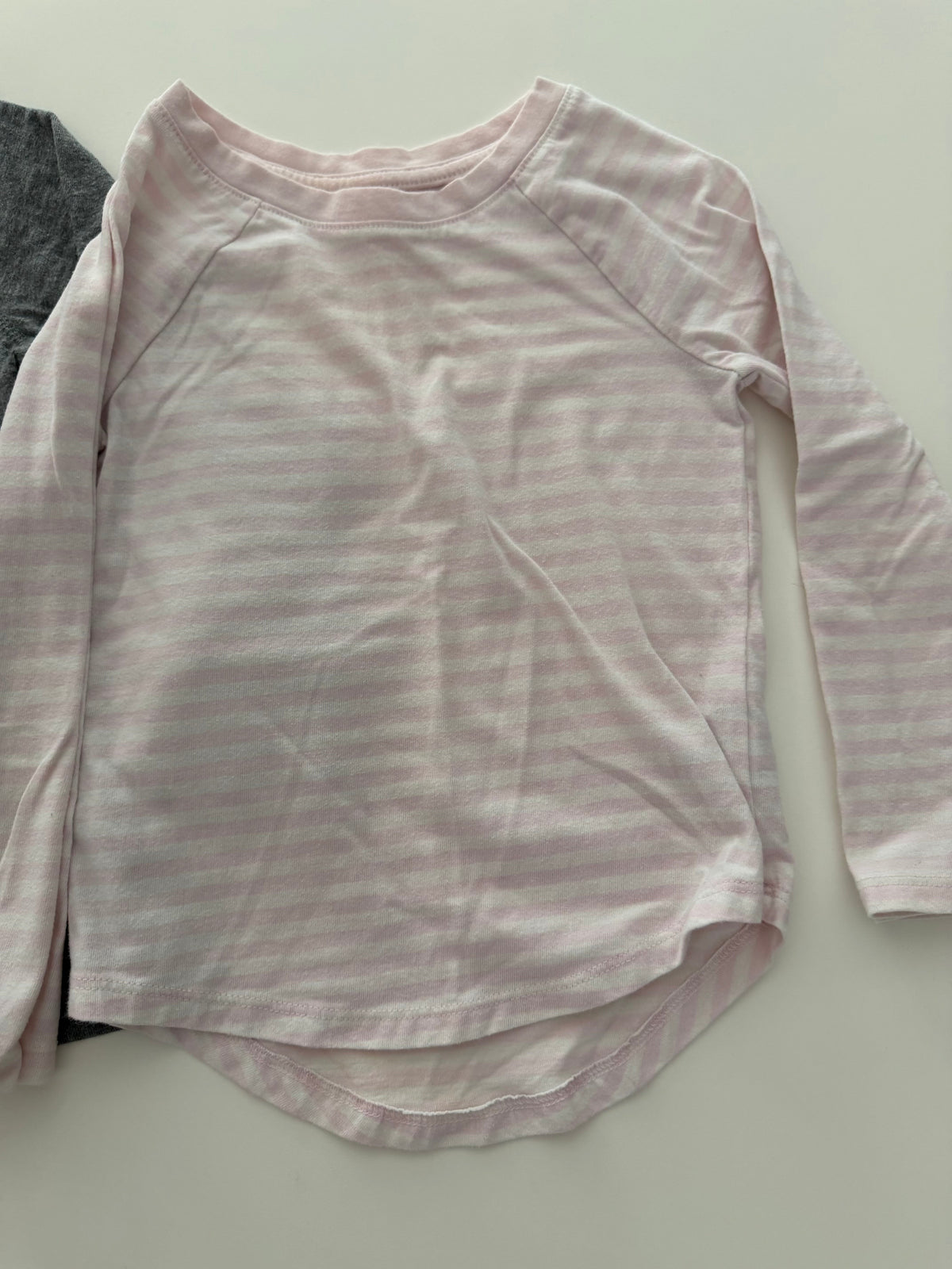 #117, Girls 3T, Cat & Jack pink/white striped & Primary Gray shirt bundle, GUC
