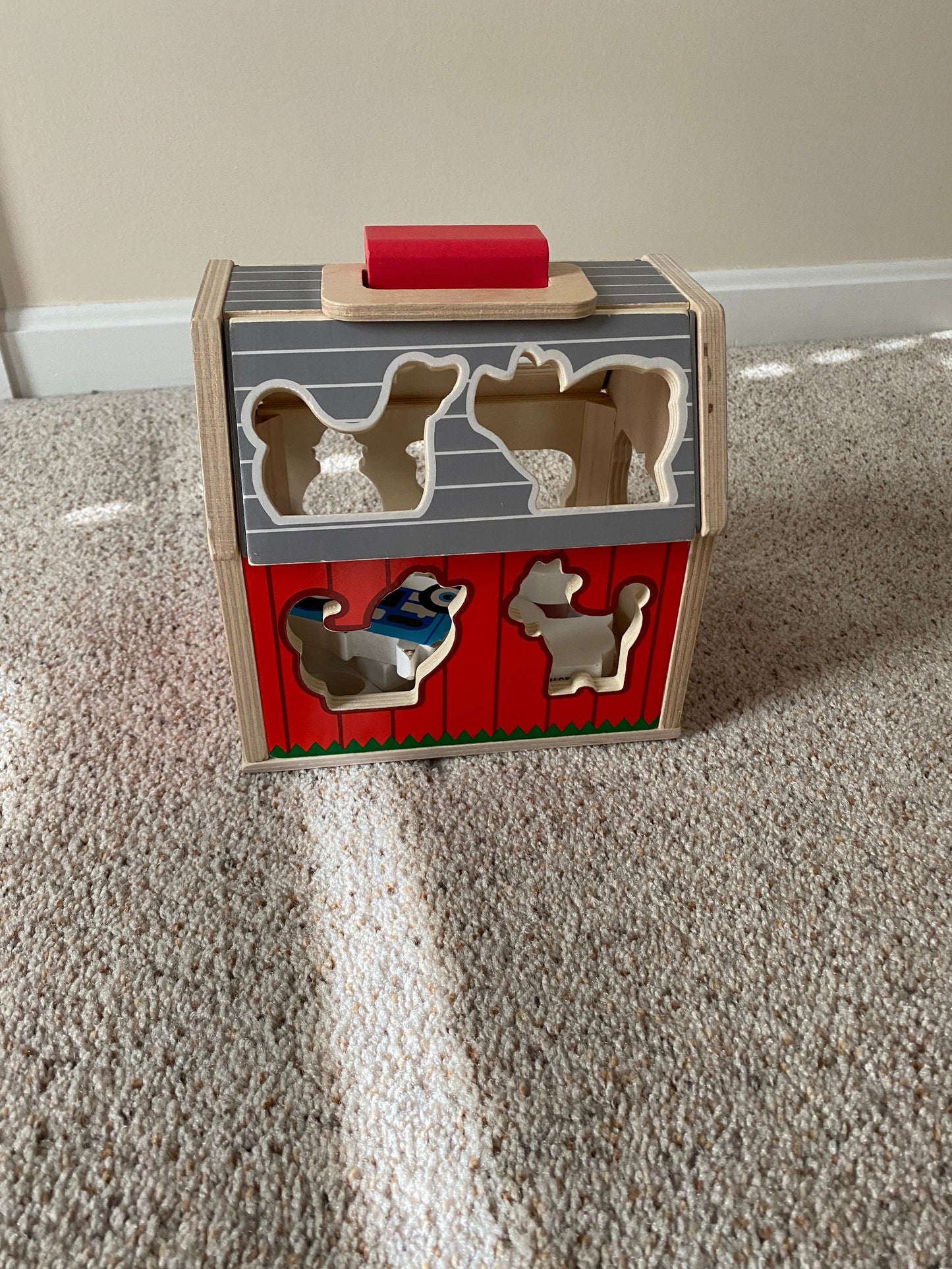 Seller #86 *REDUCED* melissa and Doug farm