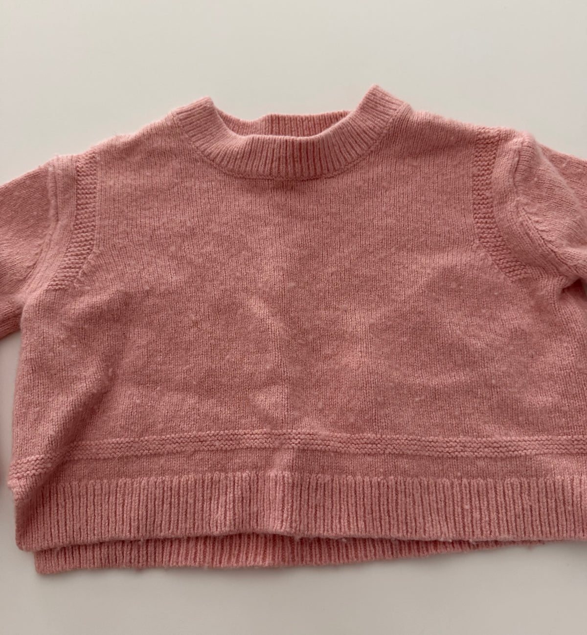 #117, Girls 4T, Boden light pink cropped sweater, GUC