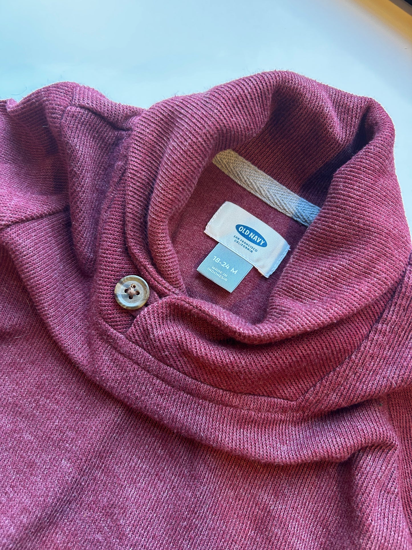 Seller #21 Old navy boys 18-24mo maroon sweater