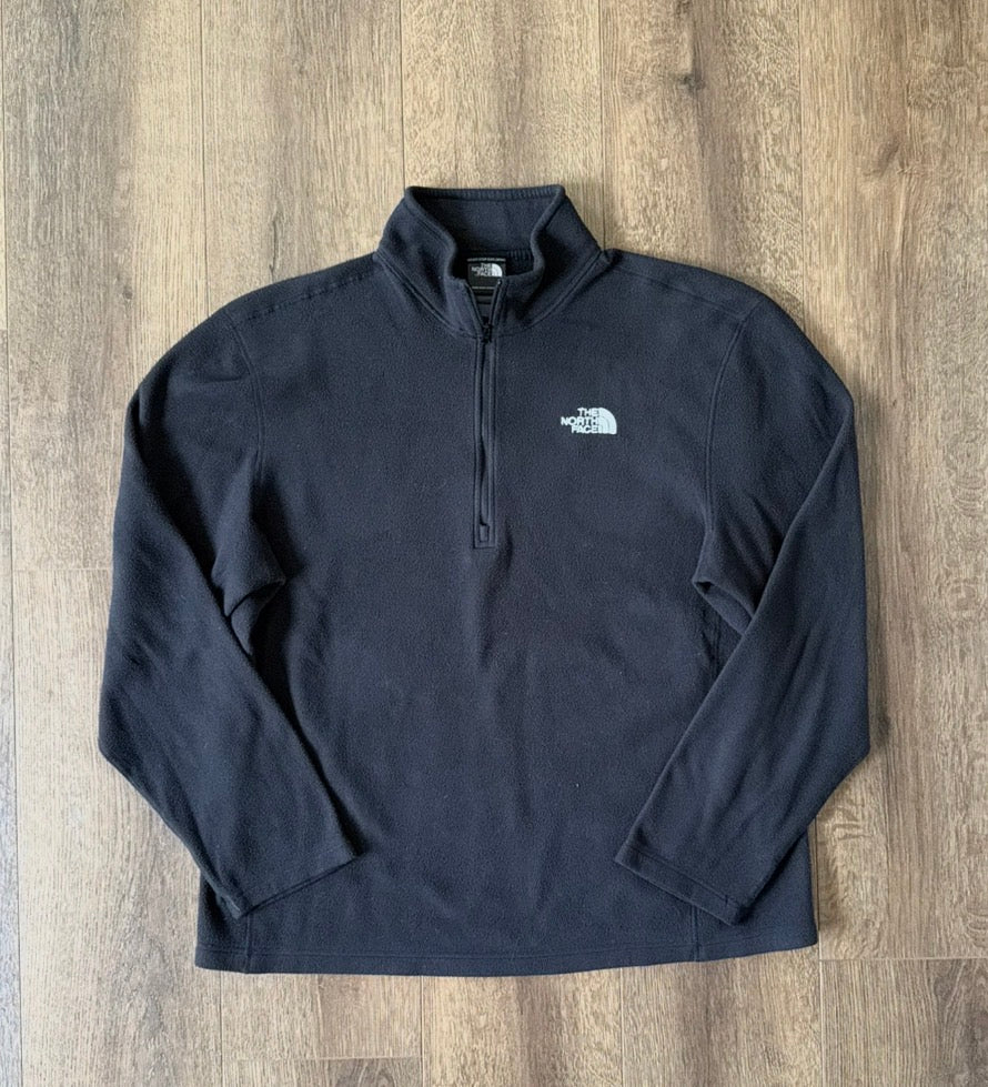 #173 - Men’s size XL North Face fleece quarter zip (black)