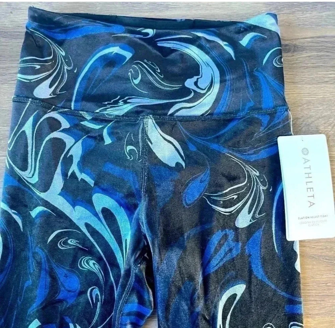 Seller #213 NWT XXS Athleta Elation Velvet Tights