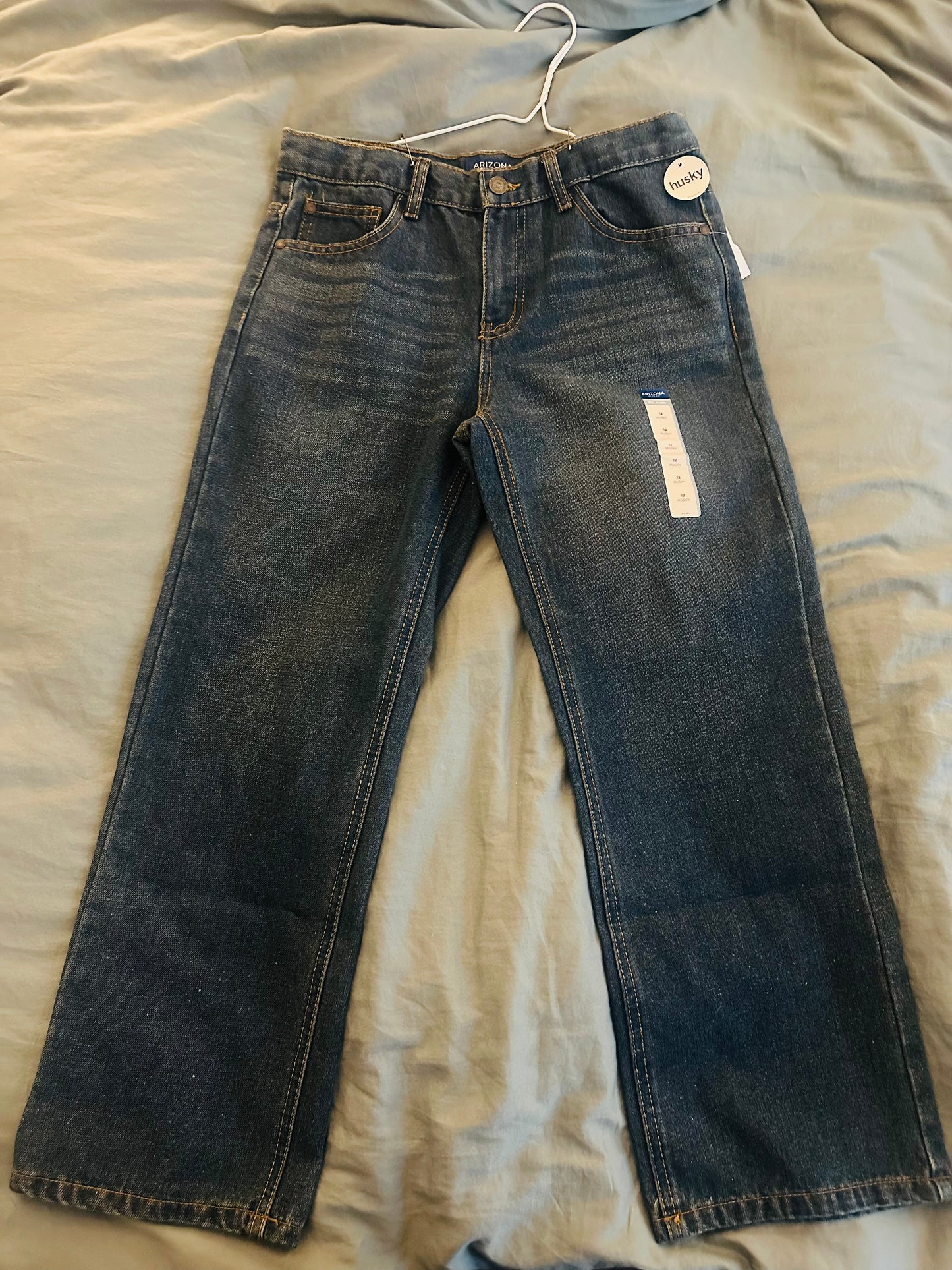 #77 NWT Arizona Relaxed Fit Jeans, Boys 12 Husky