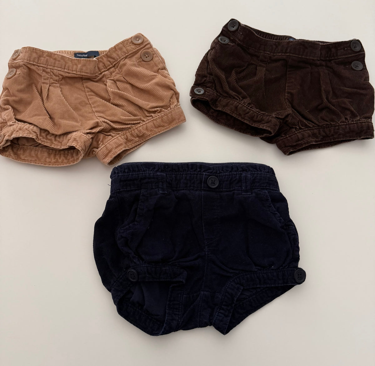 #117, Girls 18M, Gap corduroy shorts bundle, GUC