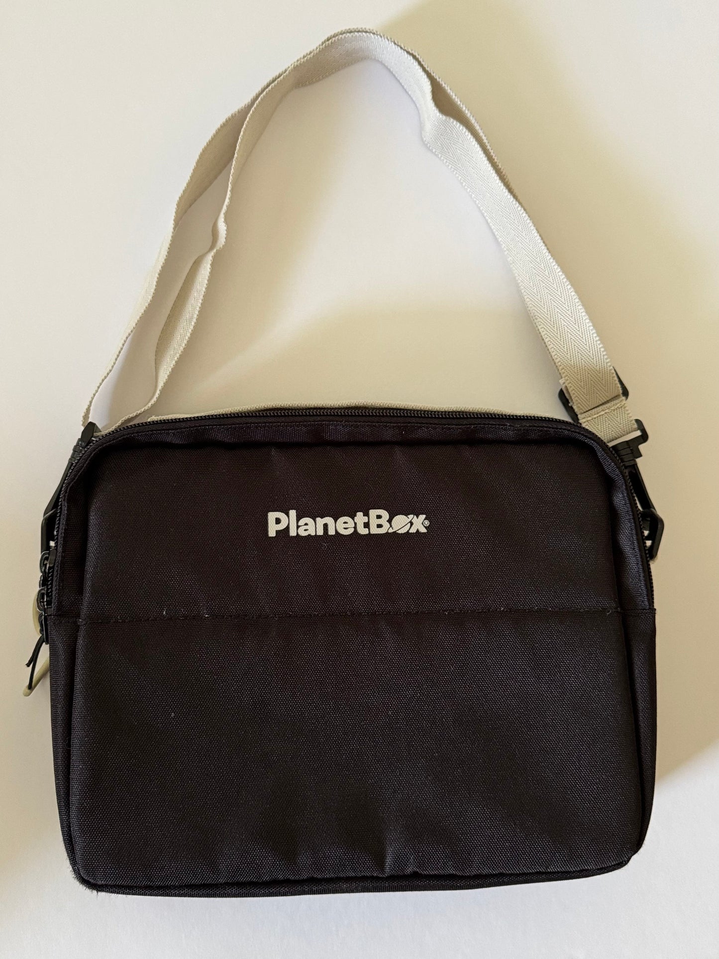 REDUCED #92 Planet box lunchbox black Carrying case