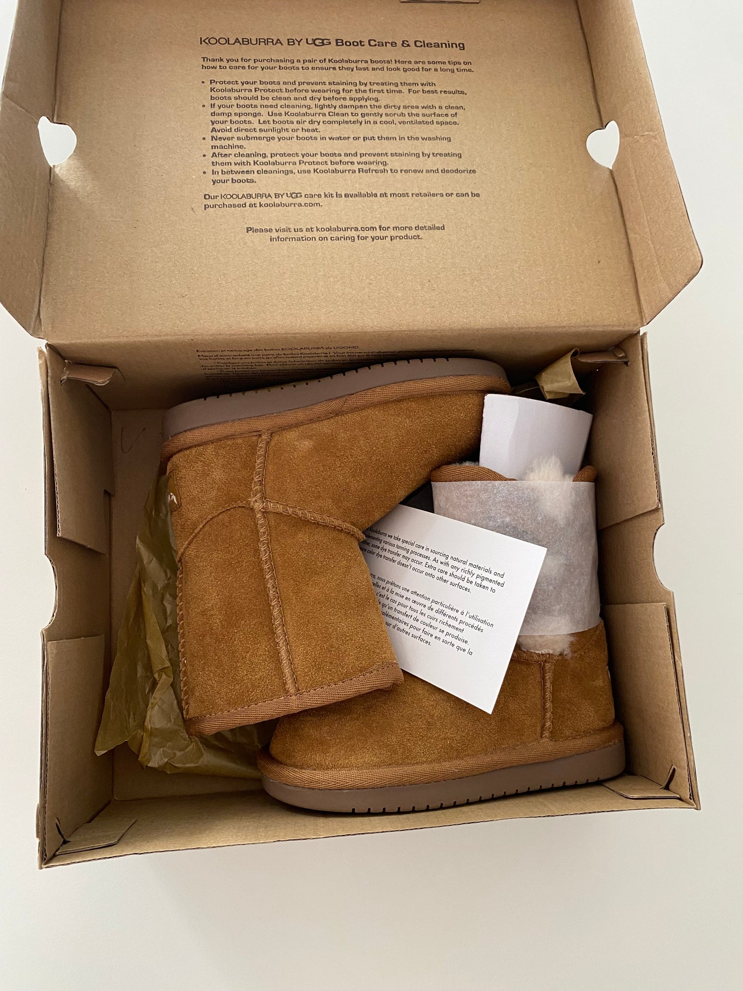 #117- UGG Koolaburra Victoria short boot, brown leather, girls size 8C, New