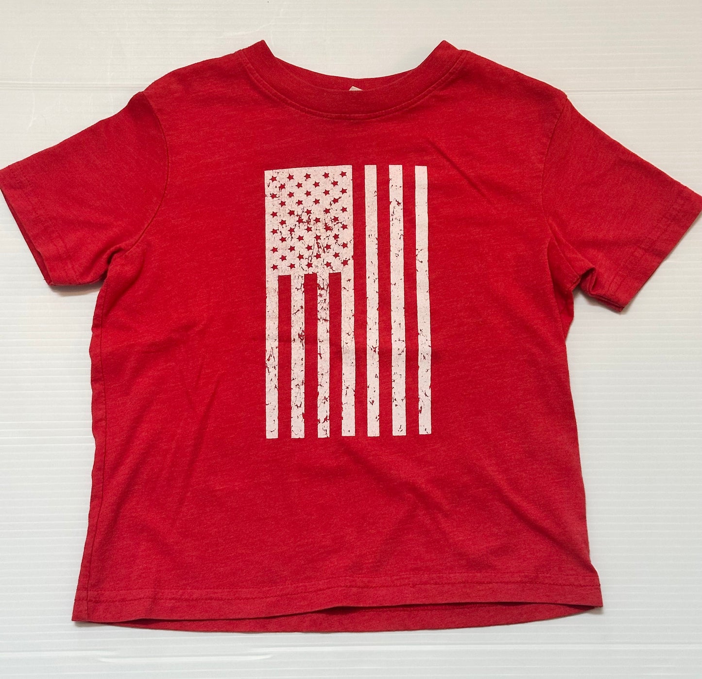 #65 Boys Size 4 Red American Flag T-Shirt