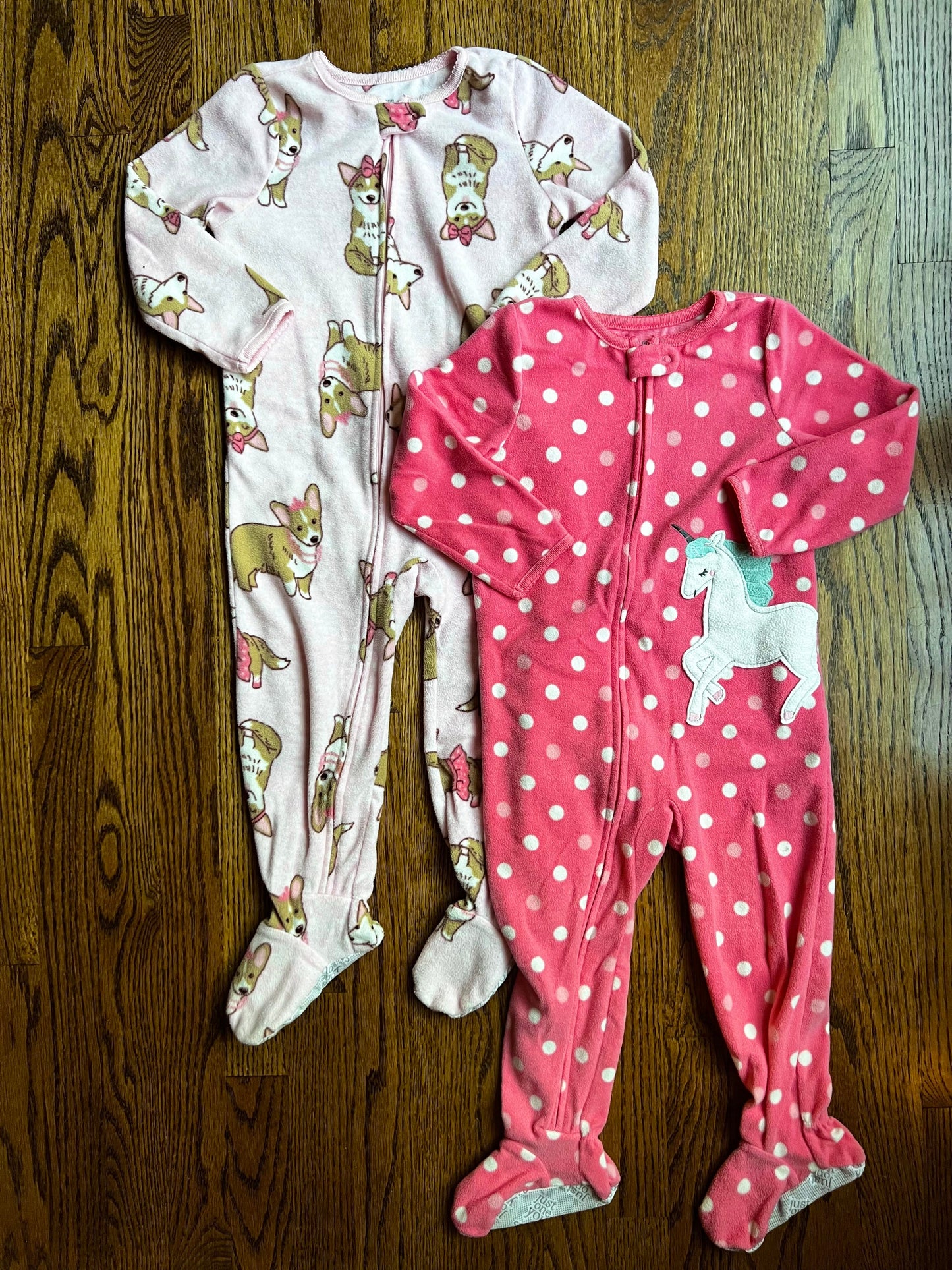 Seller #115 - REDUCED Carter’s Girl 3T Fleece Footie Pajamas, Set of 2 (Corgis & Unicorn), VGUC