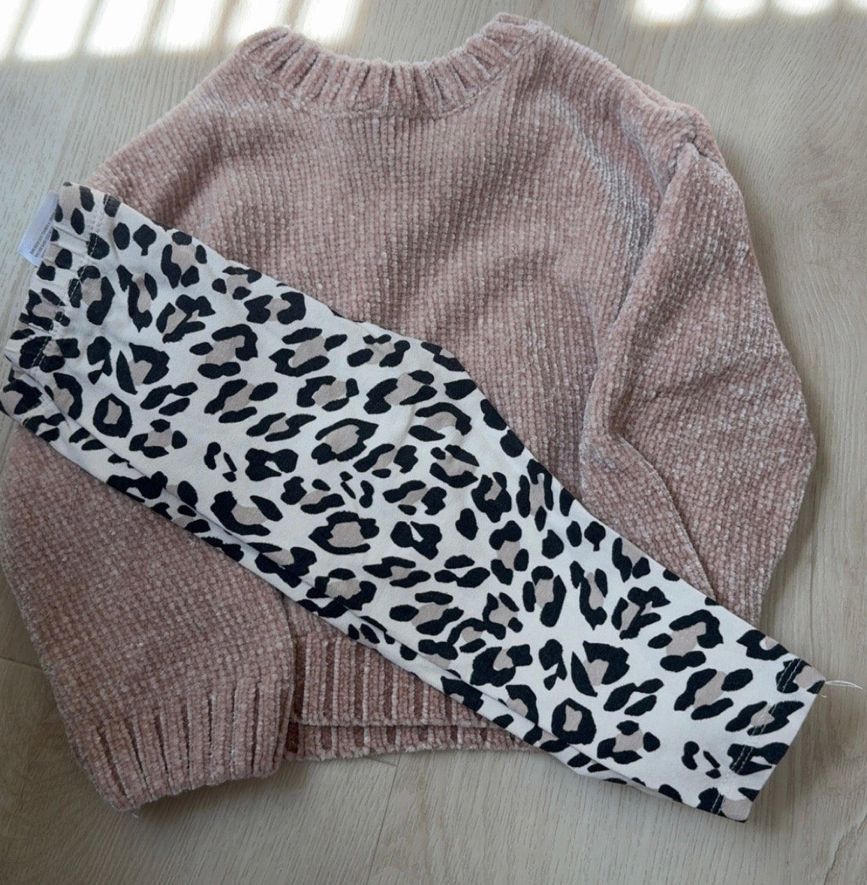 REDUCED! #49 Girls 12 months Jessica Simpson 2 piece leopard outfit VGUC