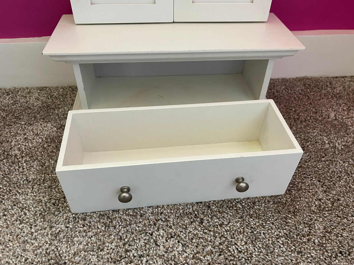 135 Mini Vanity mirror with drawer