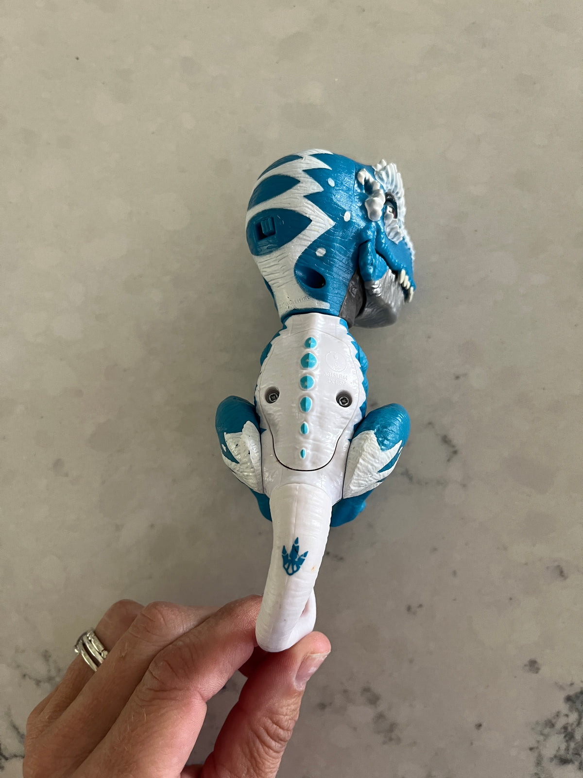 135 Blue Fingerling Dinosaur, still works, just need batteries