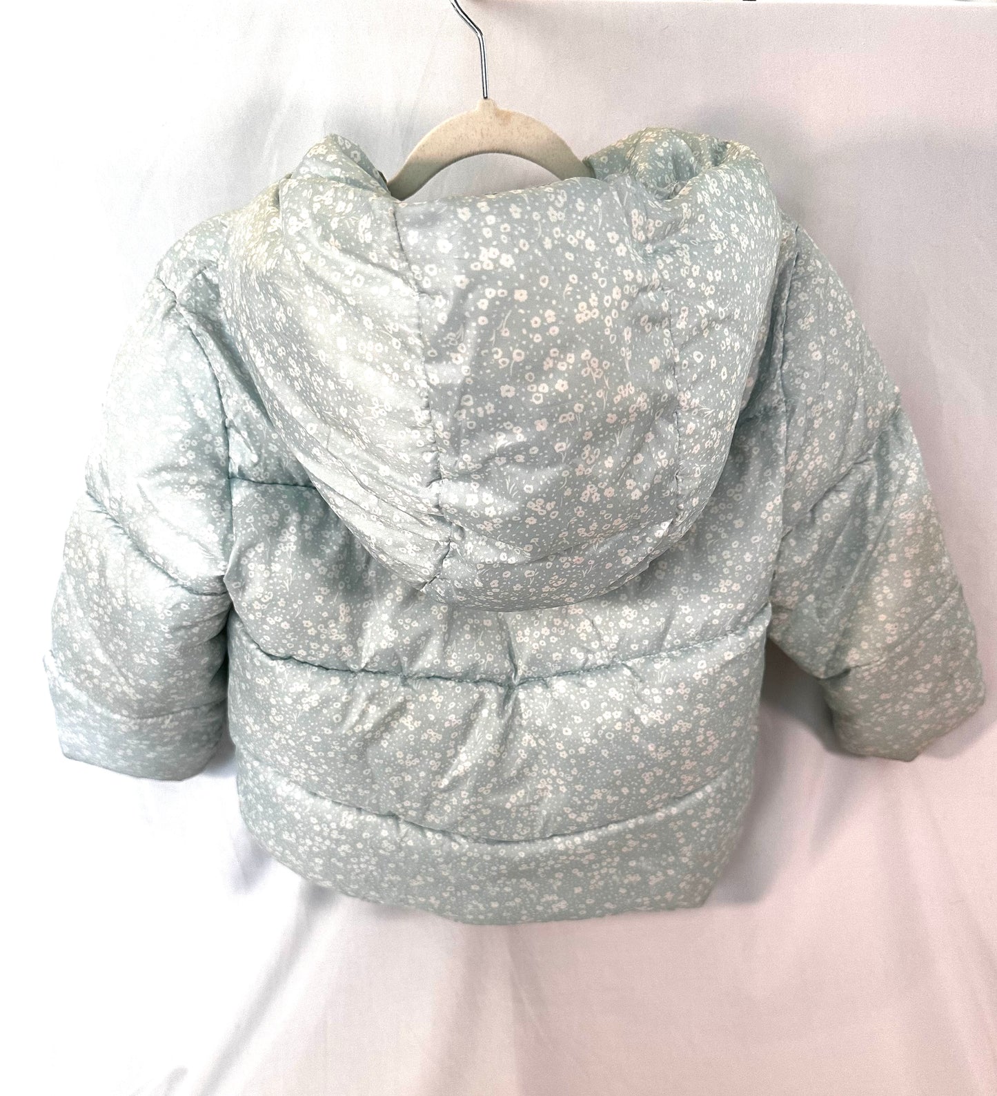 #30 3/4 Mango Light Blue Floral Puffy Coat, GUC