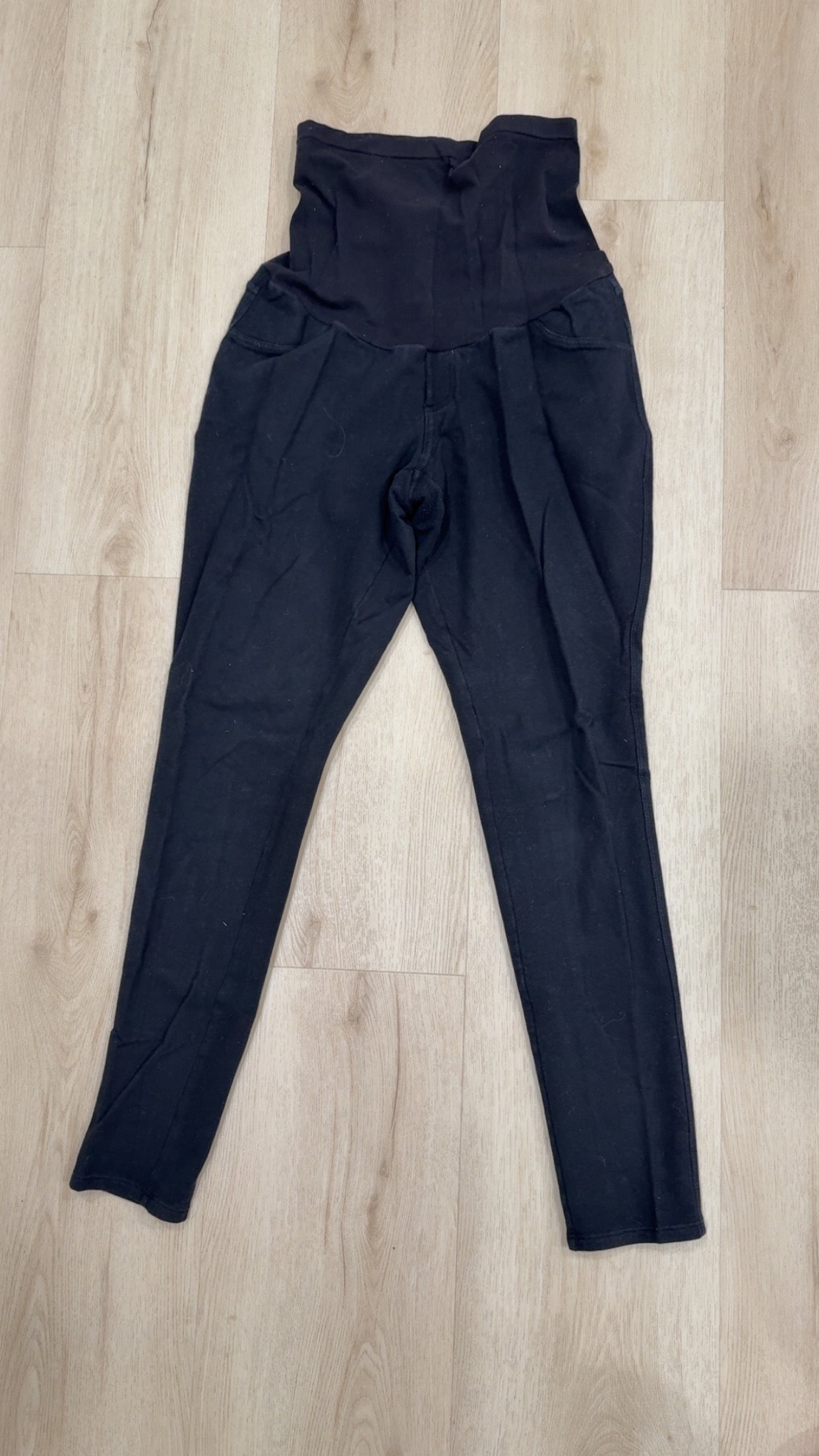 REDUCED! #49 Motherhood Maternity black leggings size L GUC