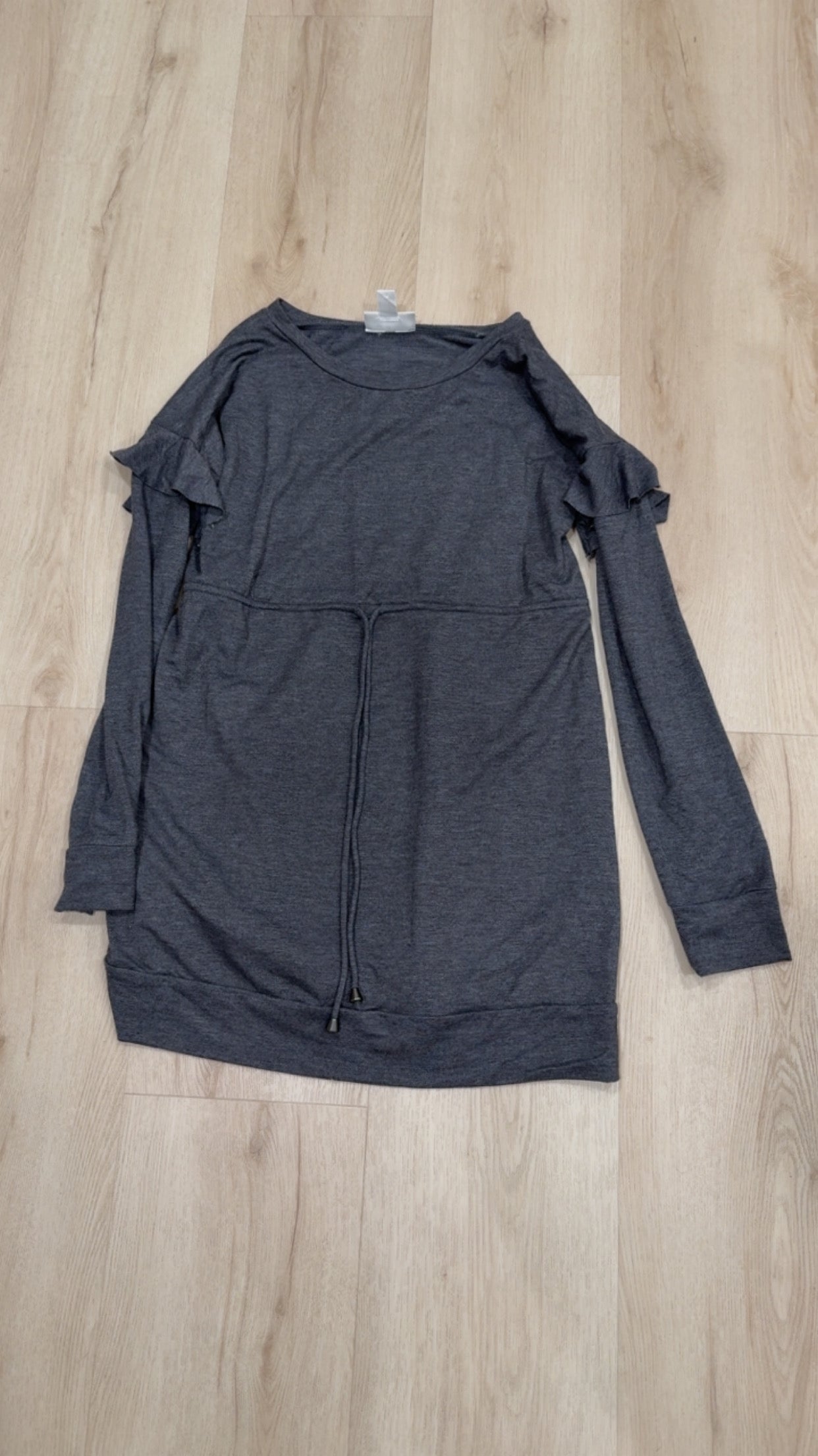 REDUCED! #49 Motherhood Maternity gray dress size M VGUC