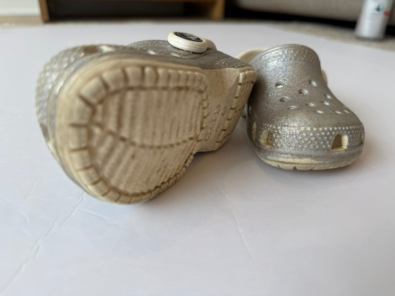 #190 REDUCED Crocs Classic Shoes, Size 5T