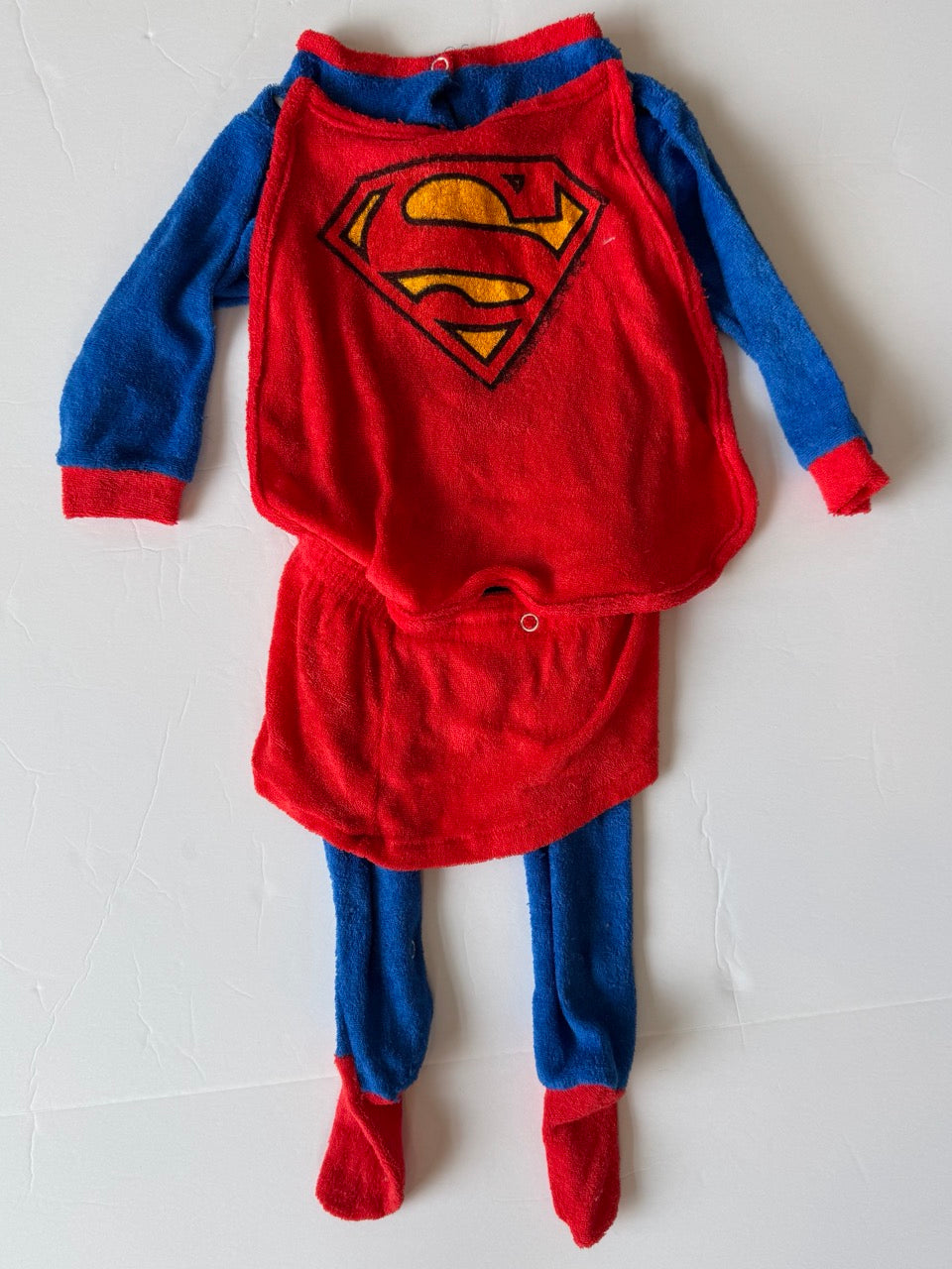 #190 REDUCED Vintage 1980s Superwoman costume, Size 19-24lbs