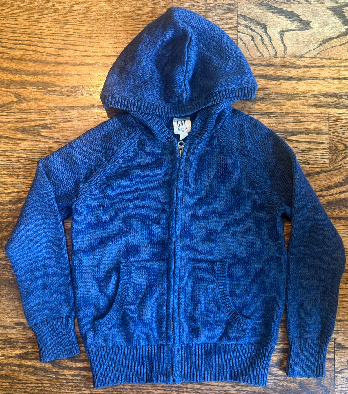 #75 Gap Boys Blue Sweater Size S (6-7)