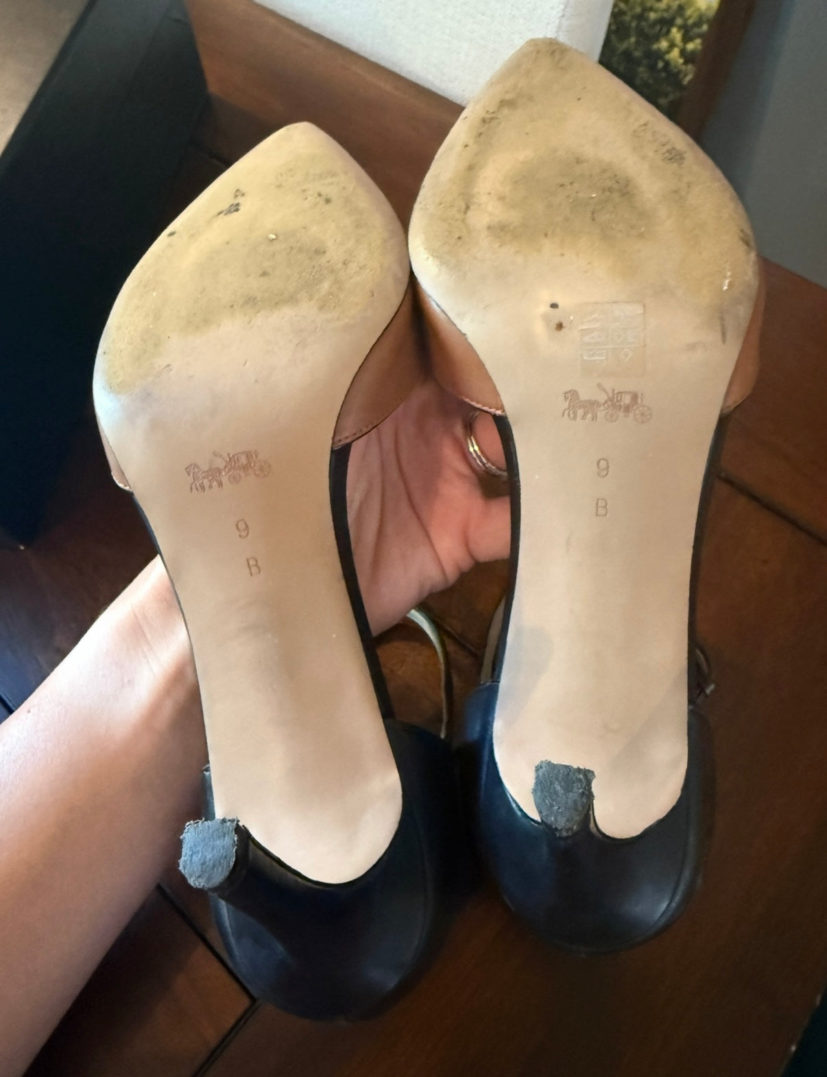 #51 Coach Seline Pumps Size 9