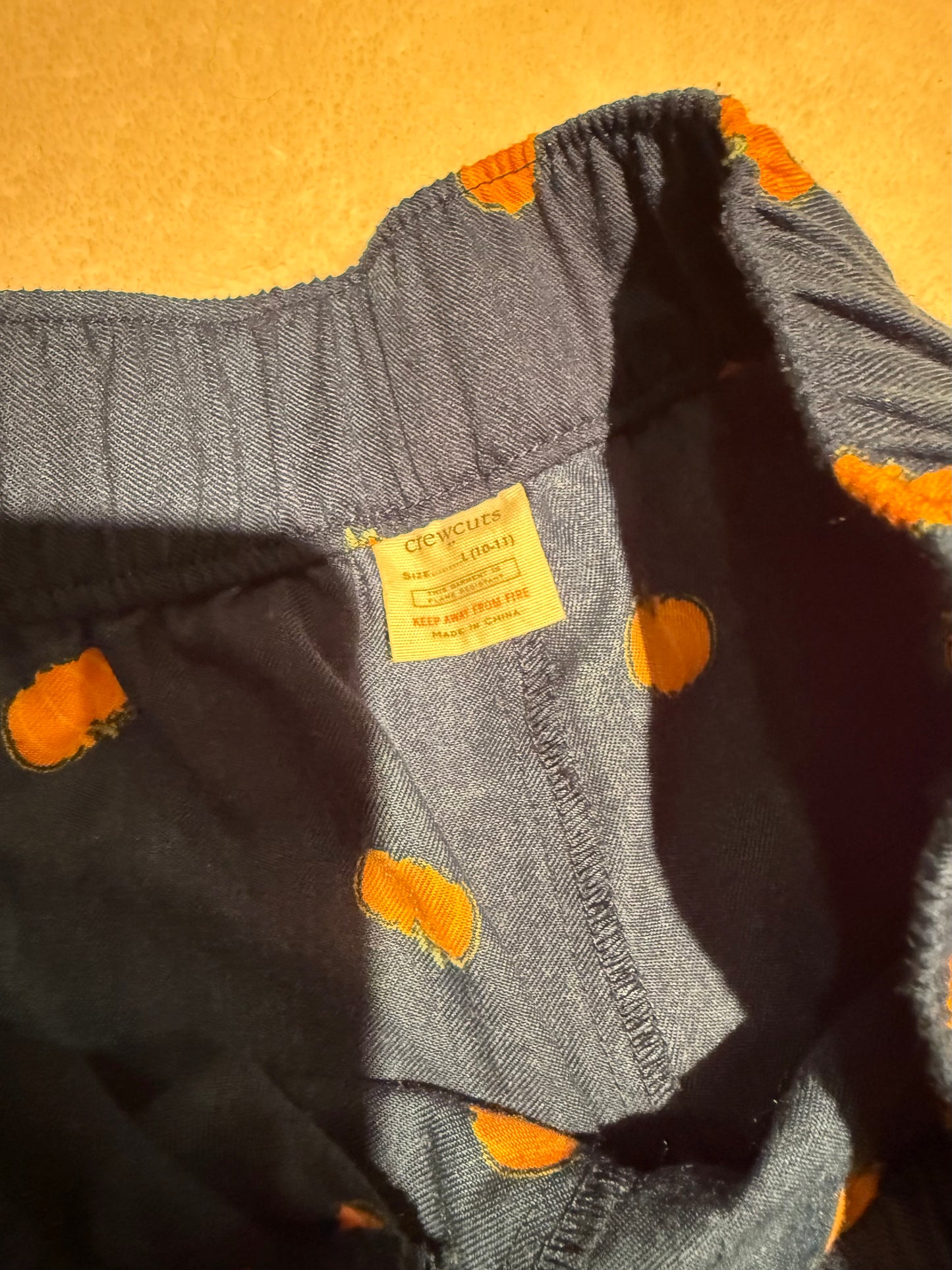 136 EUC boys JCrew L pumpkin pants lightweight cotton with stretch waist