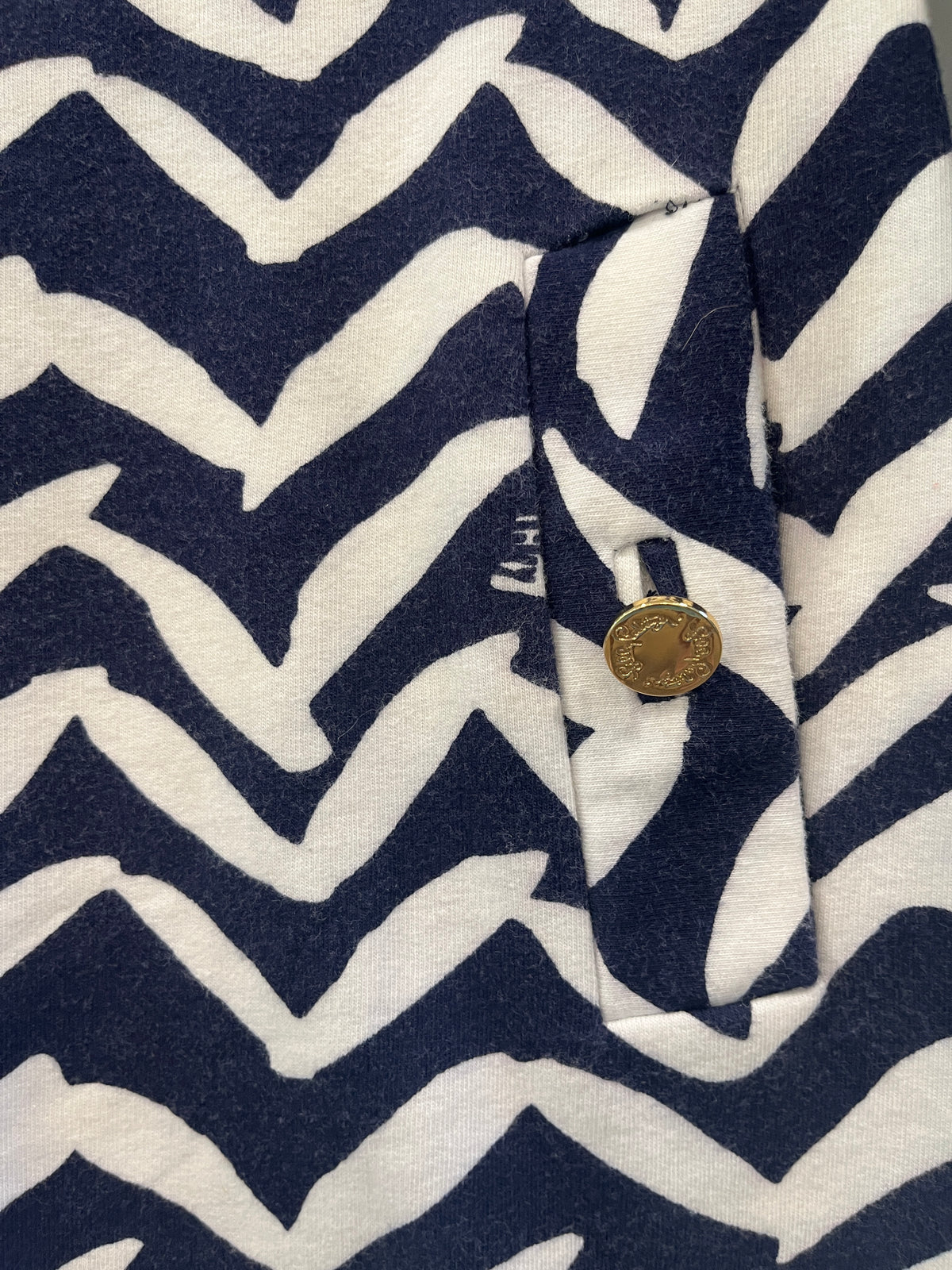 135 Lilly pulitzer XS dress navy and white, has pockets, ln