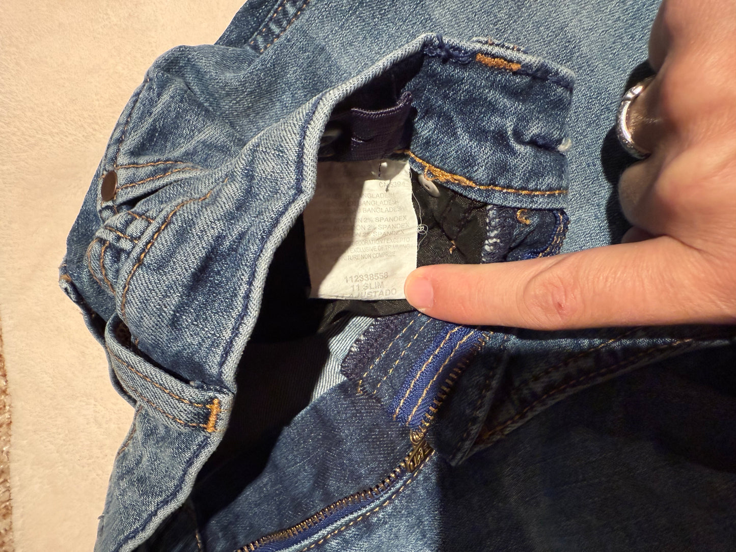 136 EUC boys jean’s wrangler size 11 slim