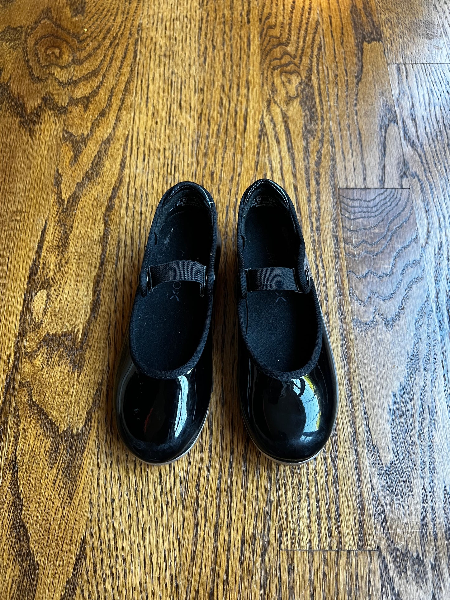 Seller #115 - Capezio Toddler Girls Size 9.5 Black Shiny Tap Shoes, VGUC