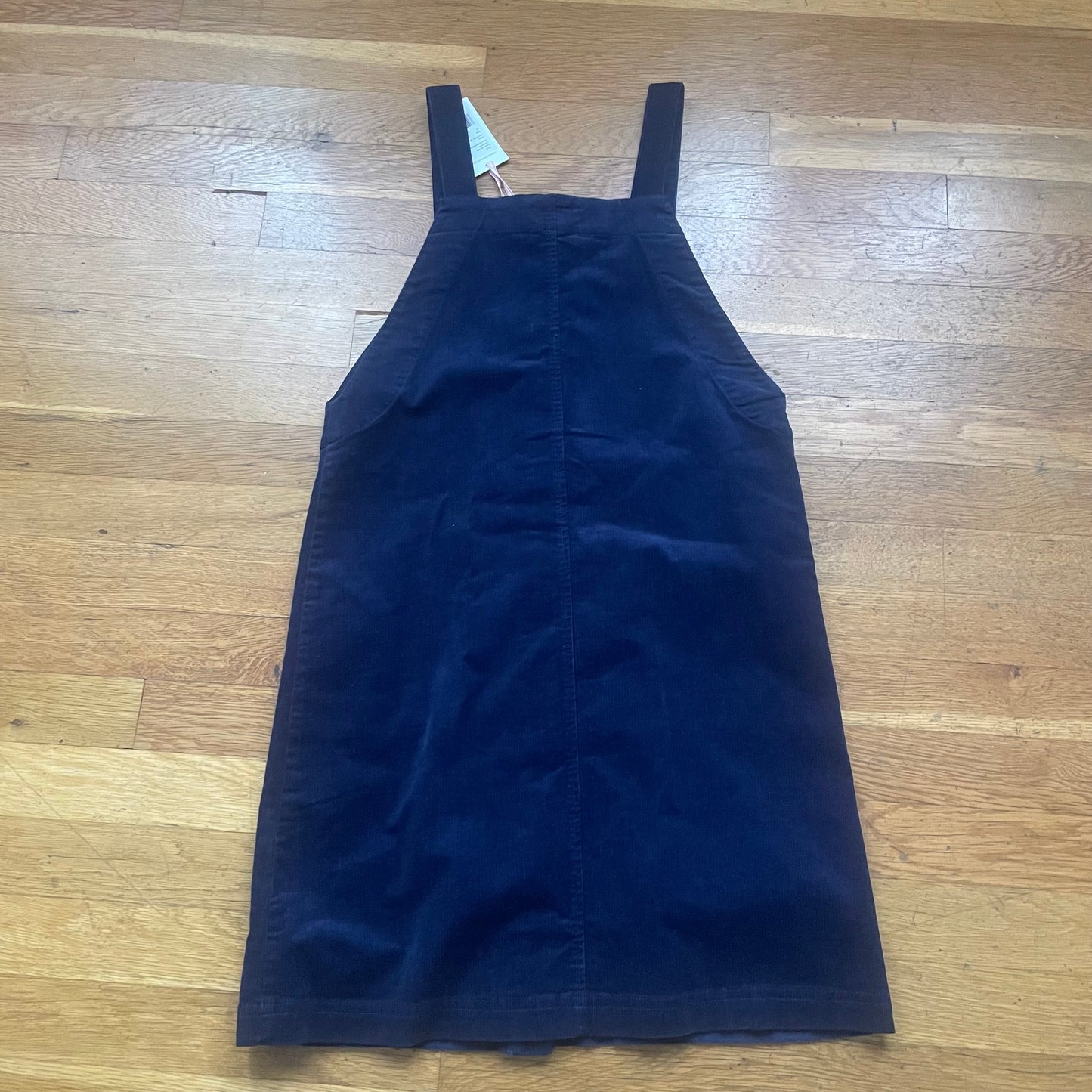 #116 Vineyard Vines NWT corduroy navy dress jumper 14 REDUCED