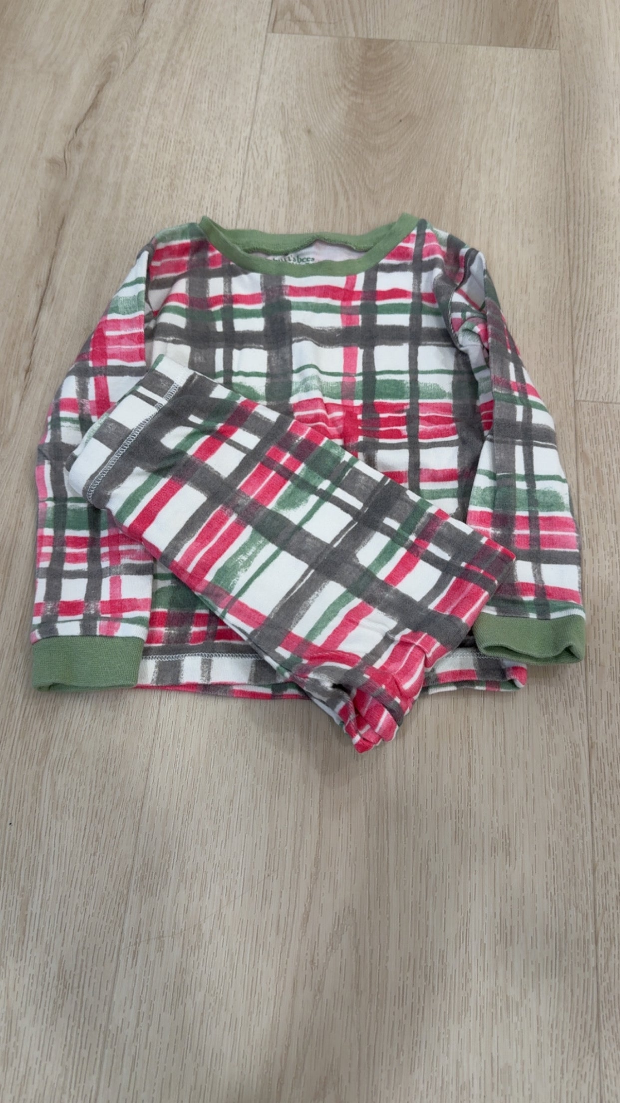 REDUCED! #49 boys Burts Bees Baby red/green/gray pjs 24 months VGUC